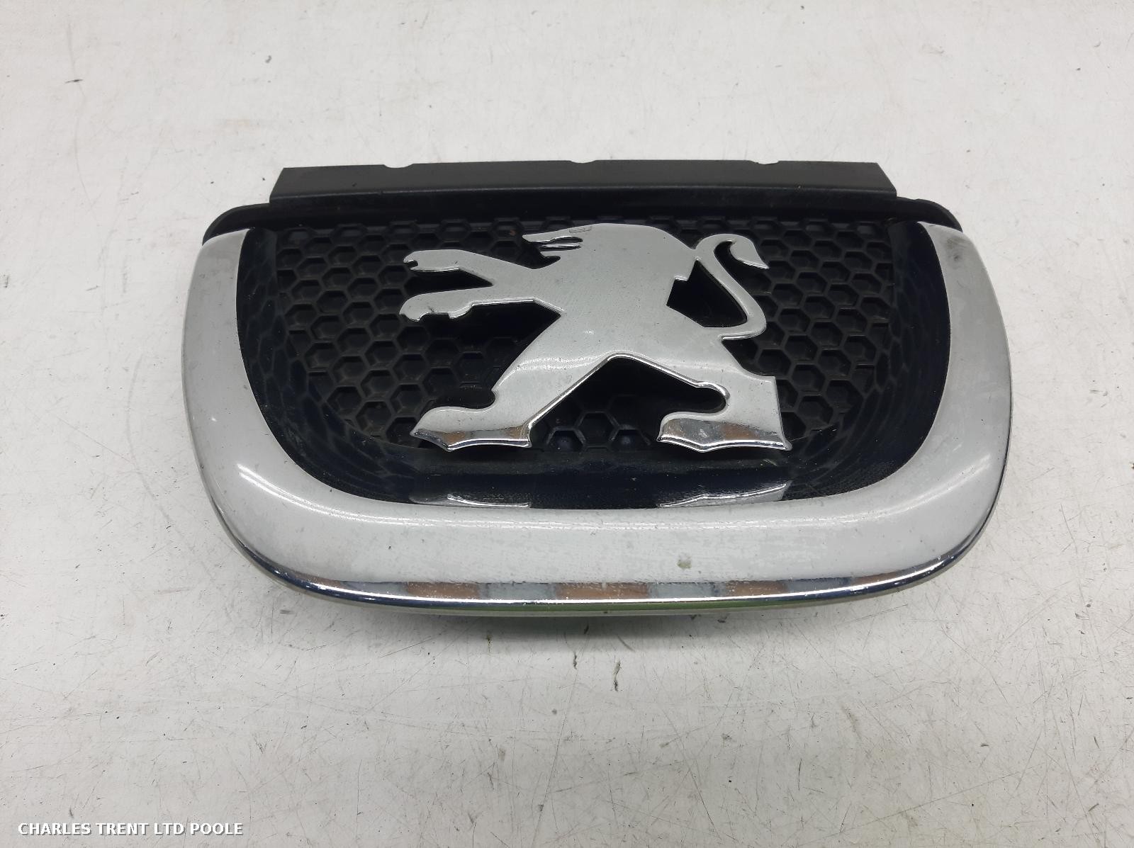 2011 - PEUGEOT - 308 - BADGE