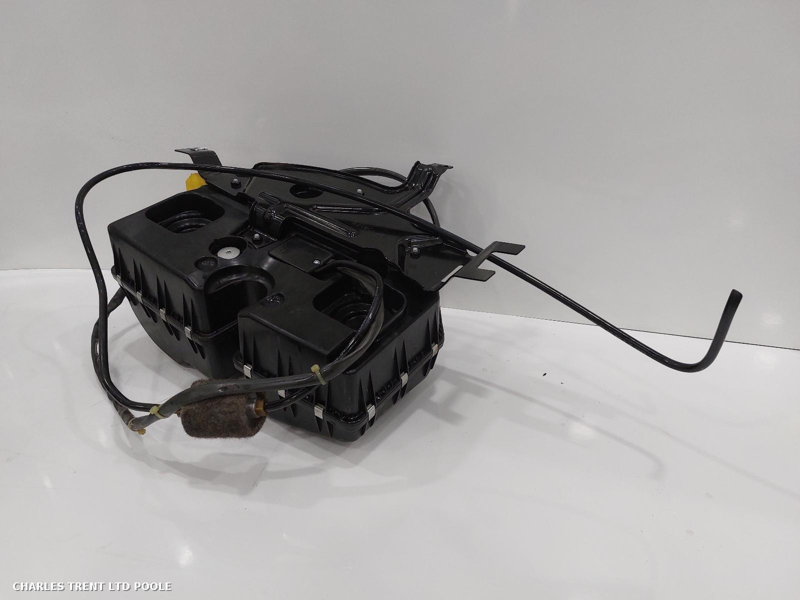 2013 - LAND ROVER - RANGE ROVER SPORT - AIR RIDE COMPRESSOR