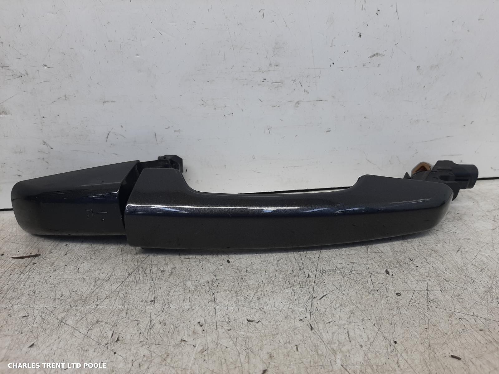 2020 - LAND ROVER - DISCOVERY SPORT - DOOR HANDLE