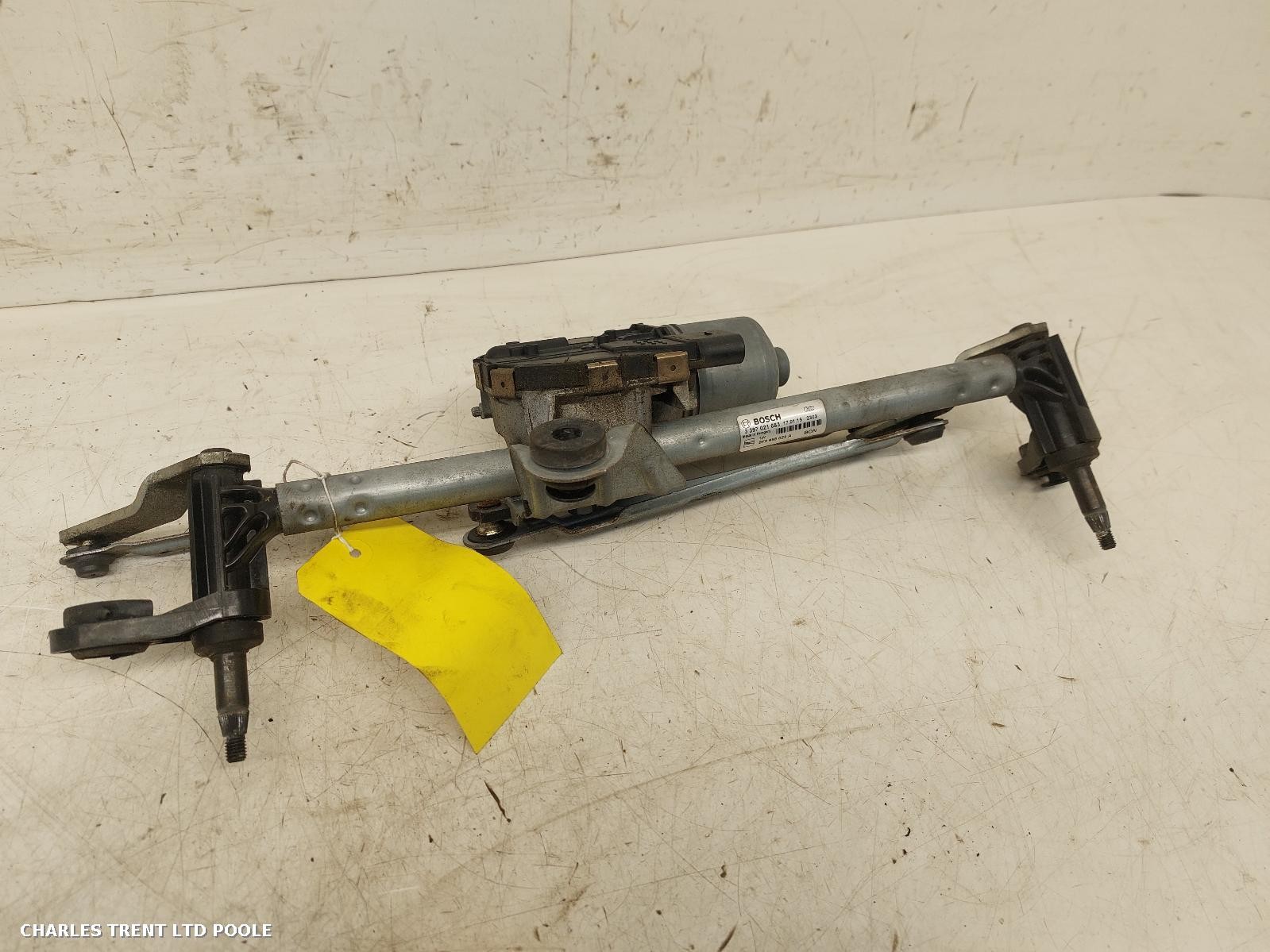 2015 - SEAT - LEON - WIPER MOTOR (FRONT)