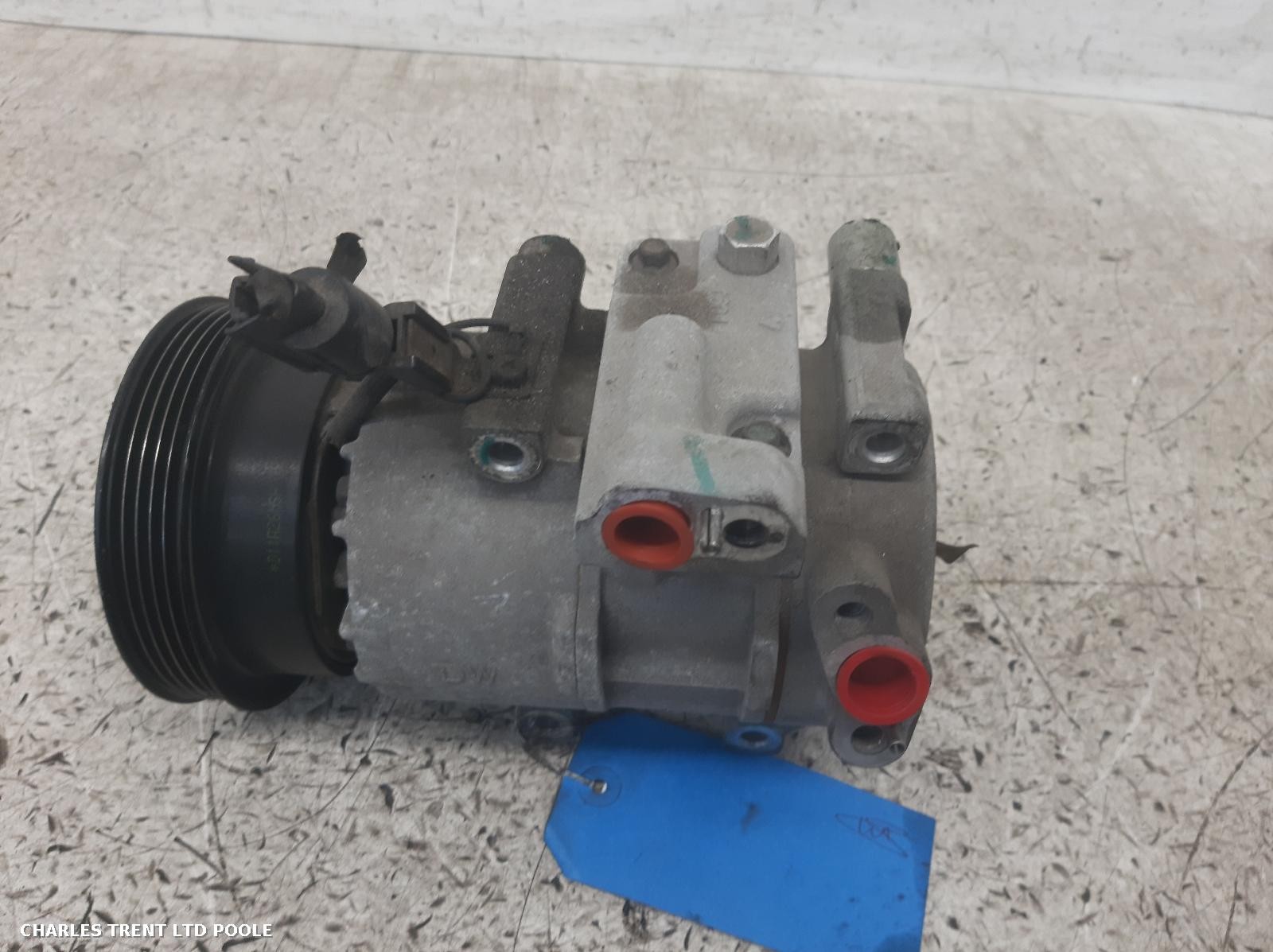 2011 - HYUNDAI - I20 - AC COMPRESSOR