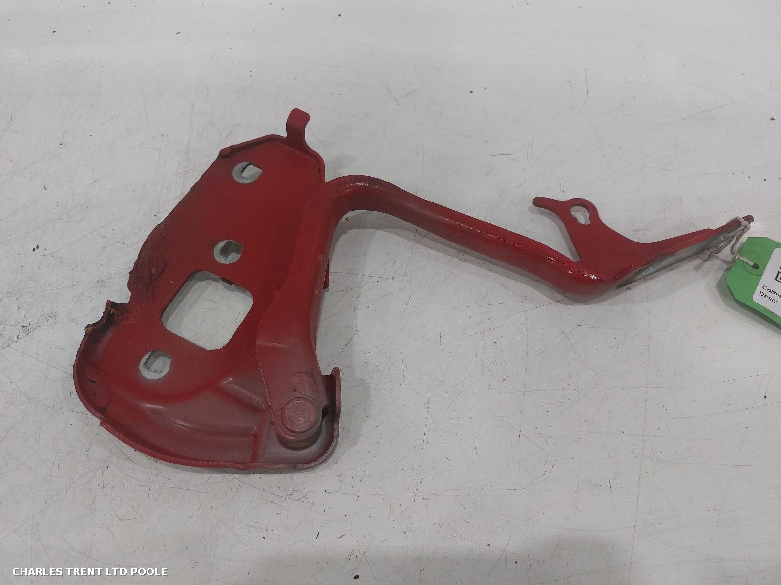 2015 - FORD - KA - BONNET HINGE