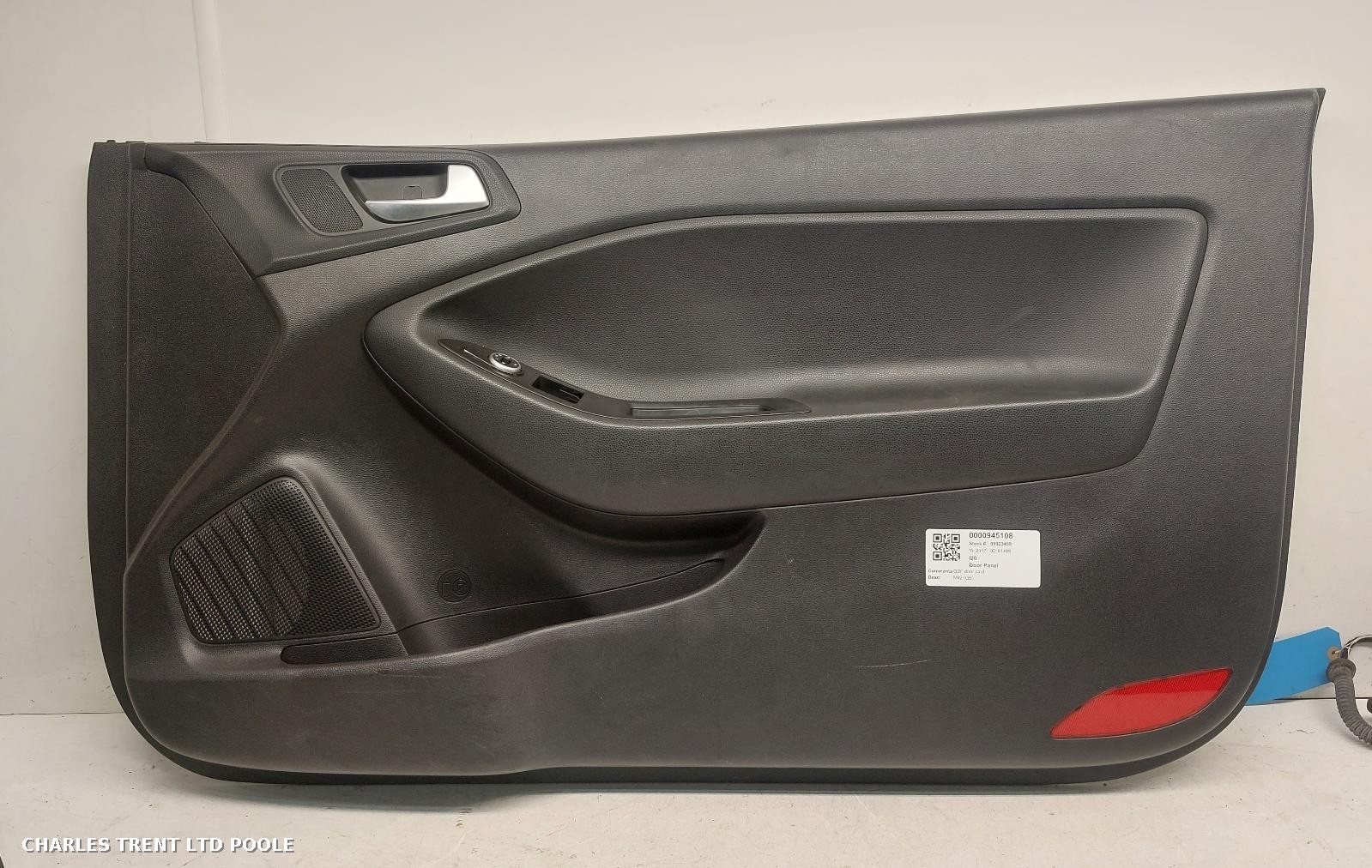 2017 - HYUNDAI - I20 - DOOR CARD / DOOR PANEL