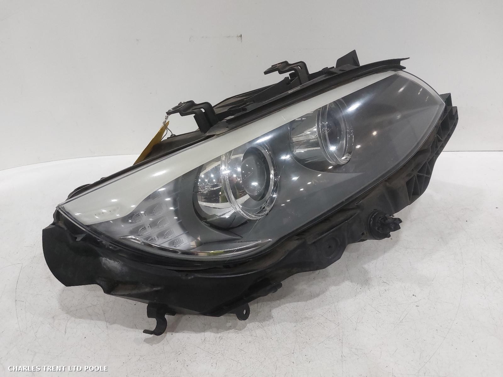 2011 - BMW - 3 SERIES - HEADLIGHT / HEADLAMP (RIGHT / DRIVER SIDE)