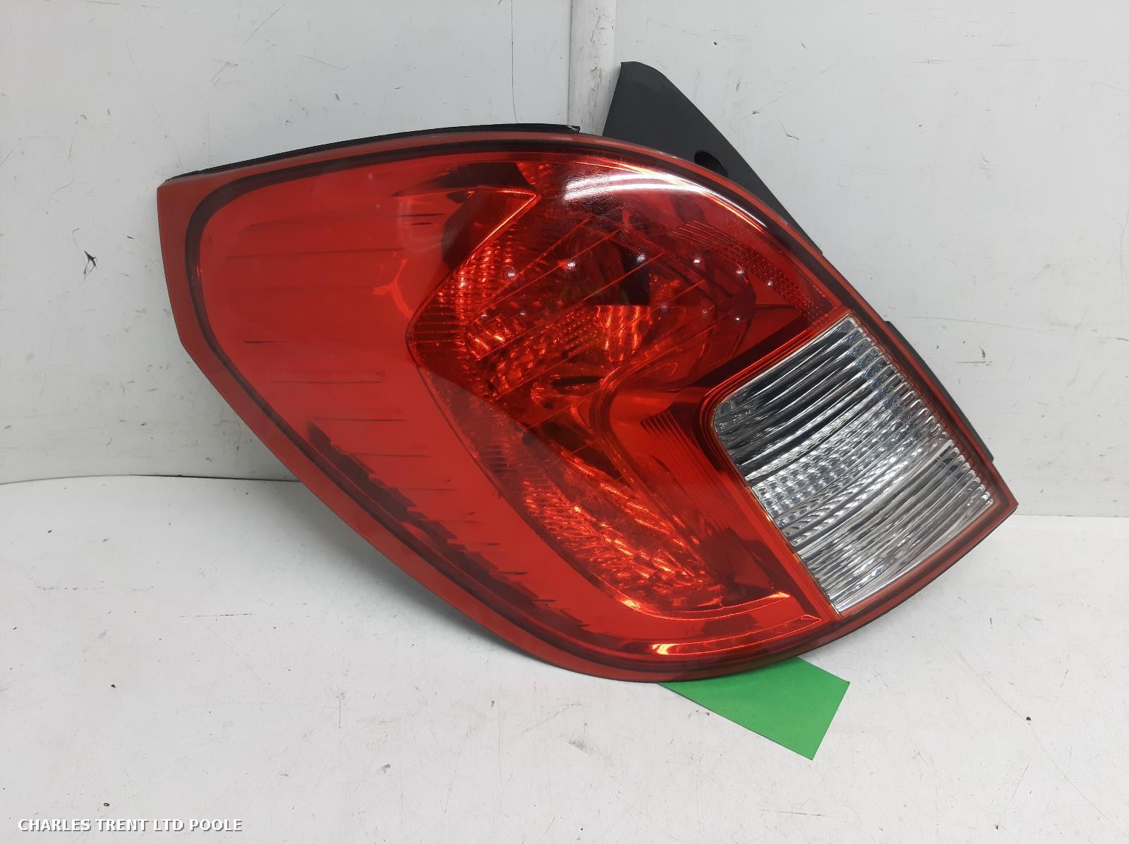 2013 - VAUXHALL - ANTARA - TAIL LIGHT / REAR LIGHT (LEFT / PASSENGER SIDE)