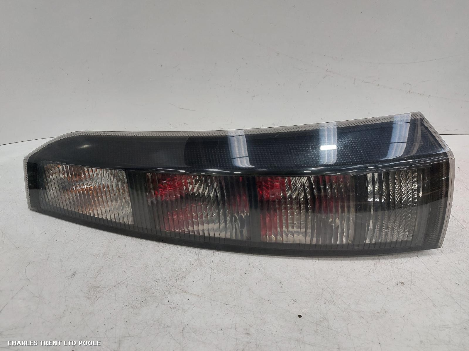 2007 - VAUXHALL - MERIVA - TAIL LIGHT / REAR LIGHT (RIGHT / DRIVER SIDE)