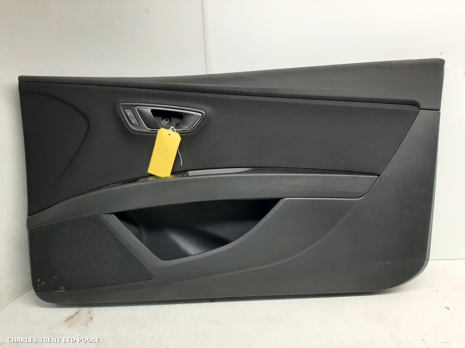 2013 - SEAT - LEON - DOOR CARD / DOOR PANEL