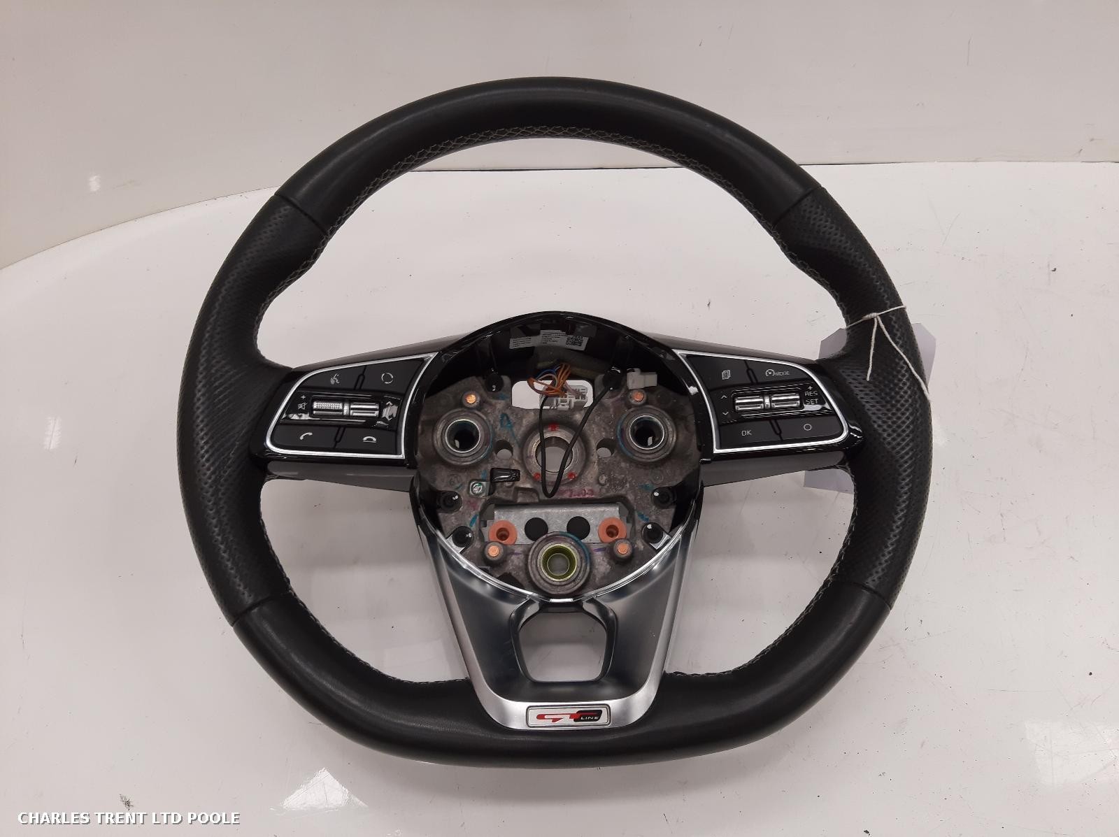 2019 - KIA - CEED - STEERING WHEEL