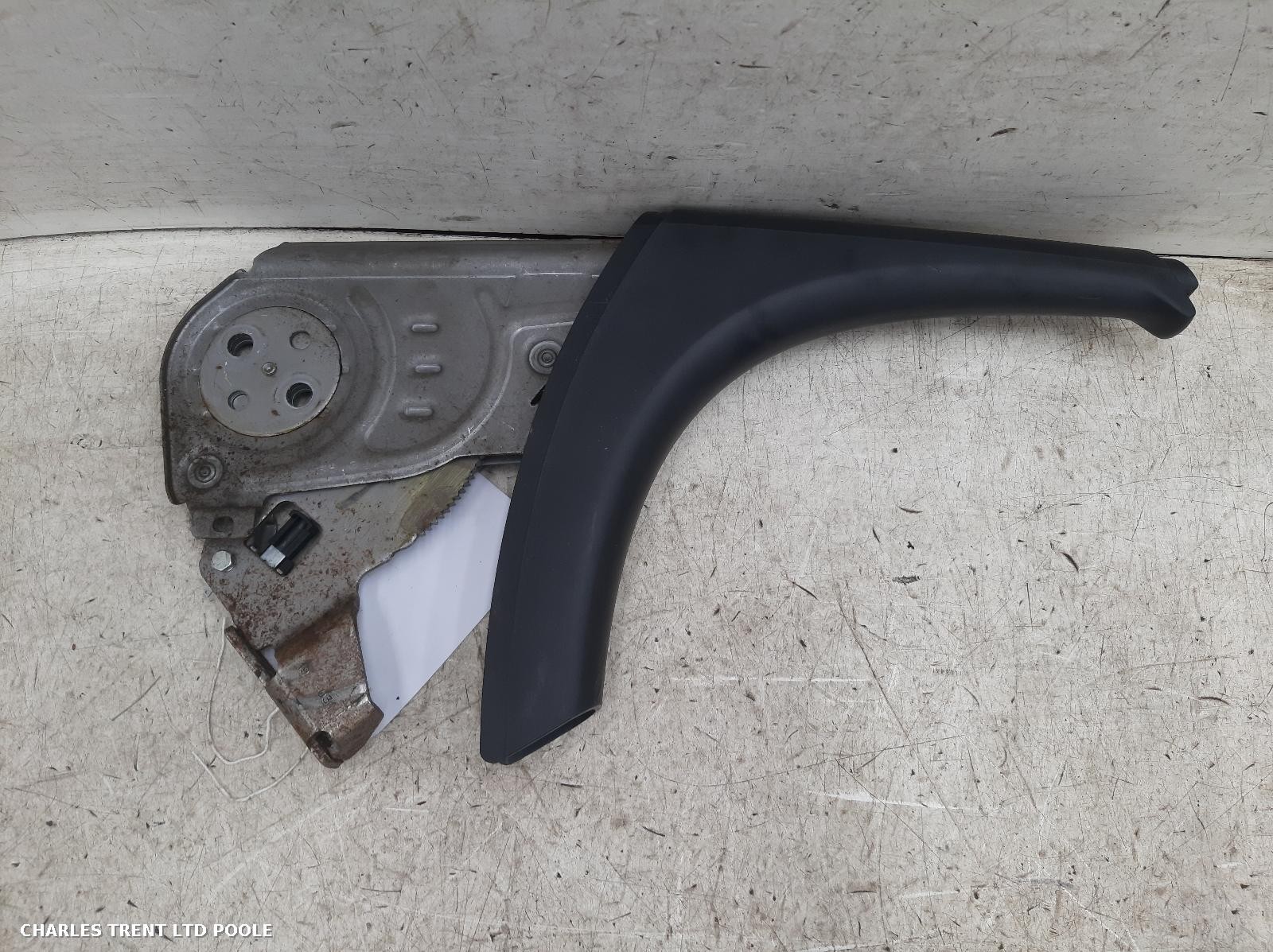 2019 - MERCEDES - SPRINTER - HANDBRAKE LEVER