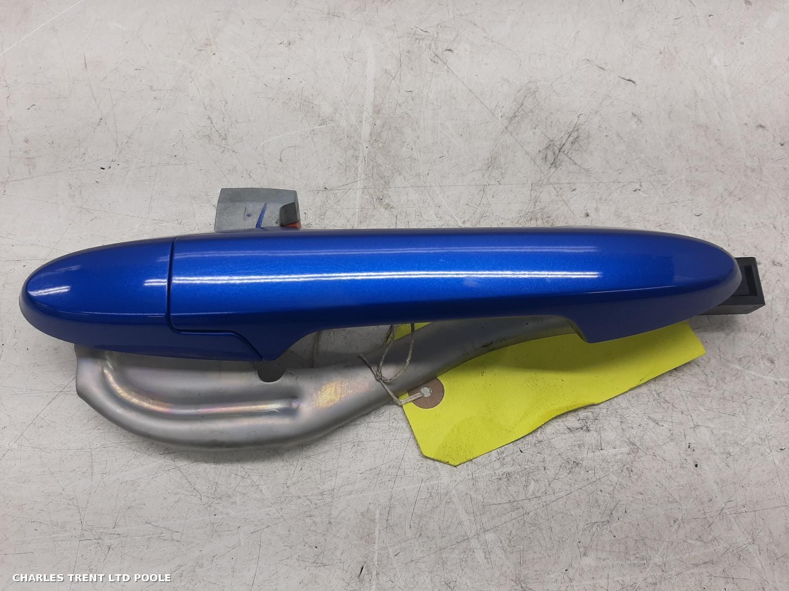 2019 - HONDA - JAZZ - DOOR HANDLE