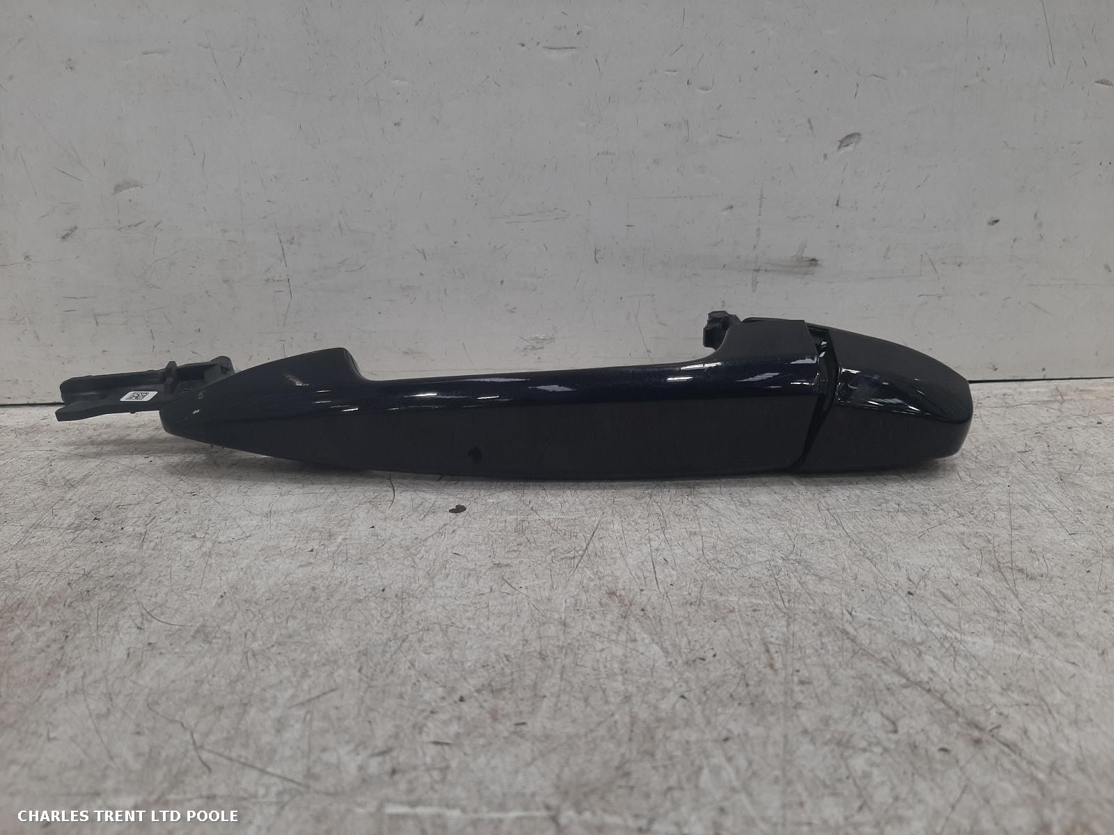 2015 - BMW - X1 - DOOR HANDLE