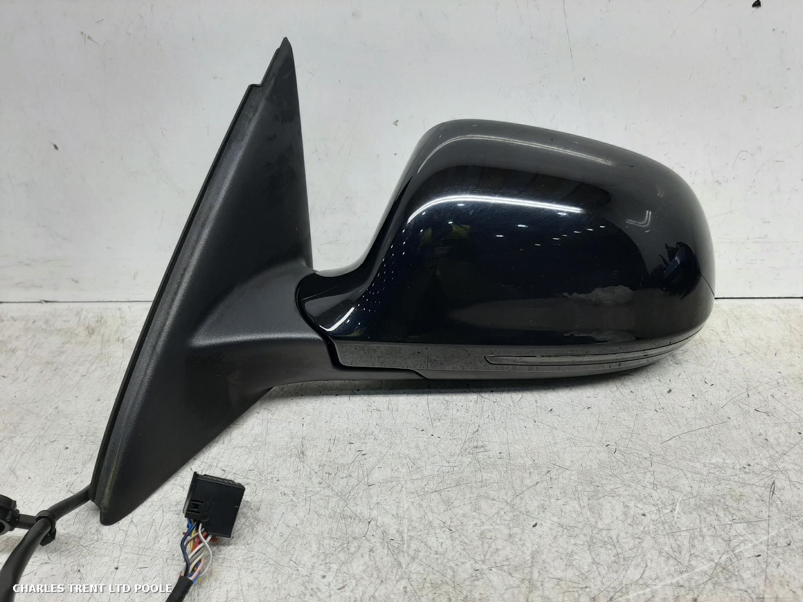 2015 - AUDI - Q3 - DOOR MIRROR / WING MIRROR (LEFT / PASSENGER SIDE)