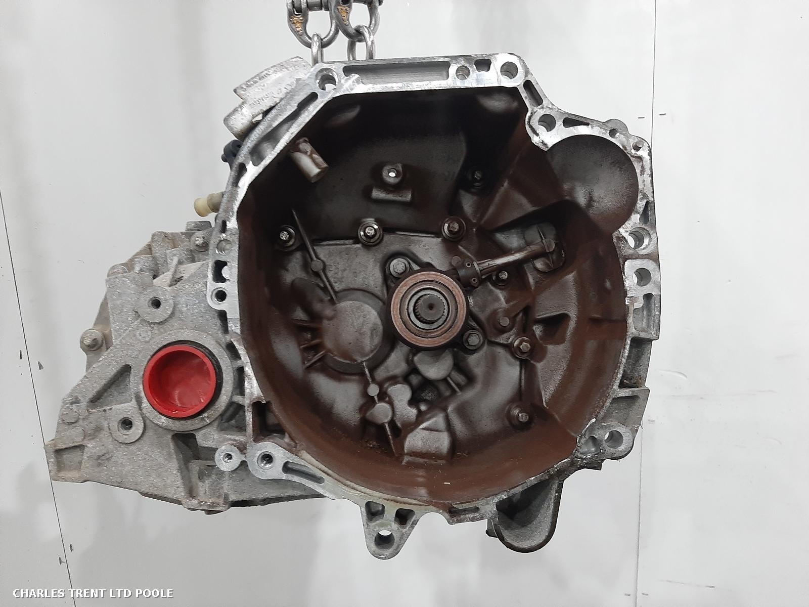 2019 - DACIA - SANDERO - GEARBOX / TRANSMISSION