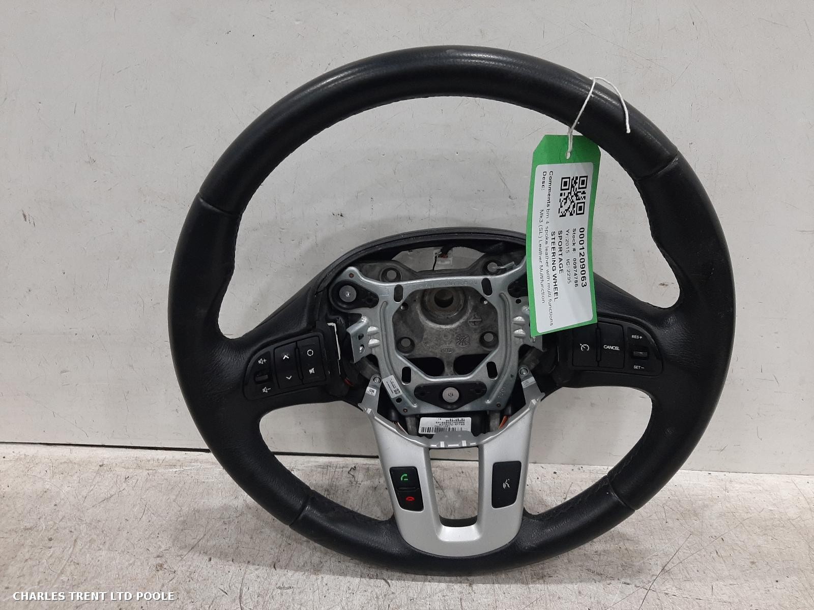 2015 - KIA - SPORTAGE - STEERING WHEEL