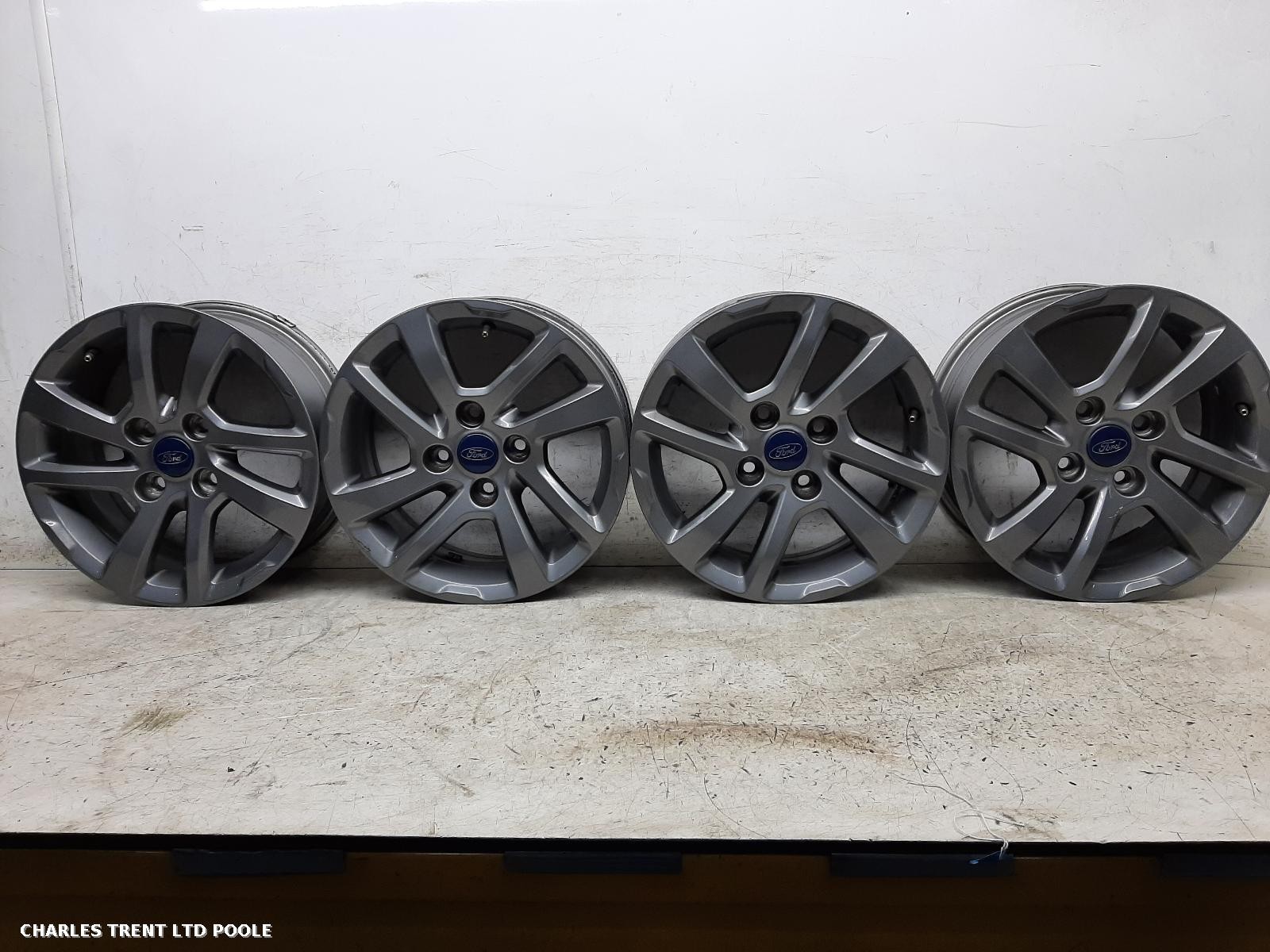 2019 - FORD - KA+ - WHEEL SET