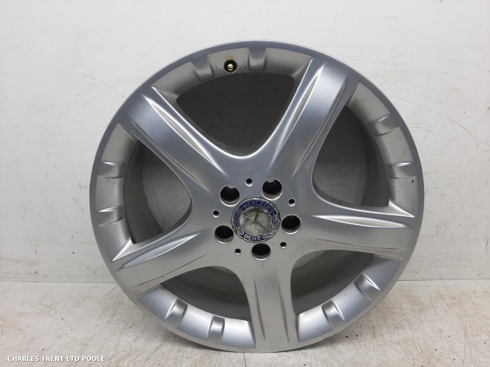 2009 - MERCEDES - R CLASS - WHEEL