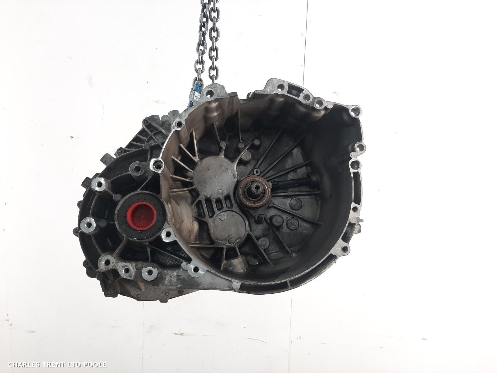 2017 - VOLVO - V60 - GEARBOX / TRANSMISSION