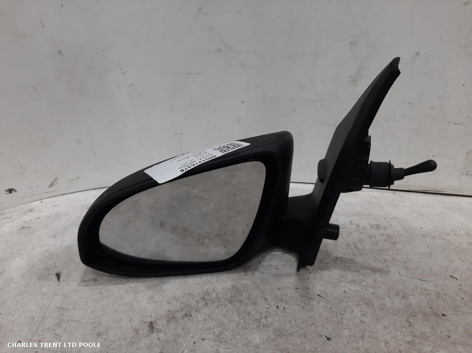 2015 - TOYOTA - AYGO - DOOR MIRROR / WING MIRROR (LEFT / PASSENGER SIDE)