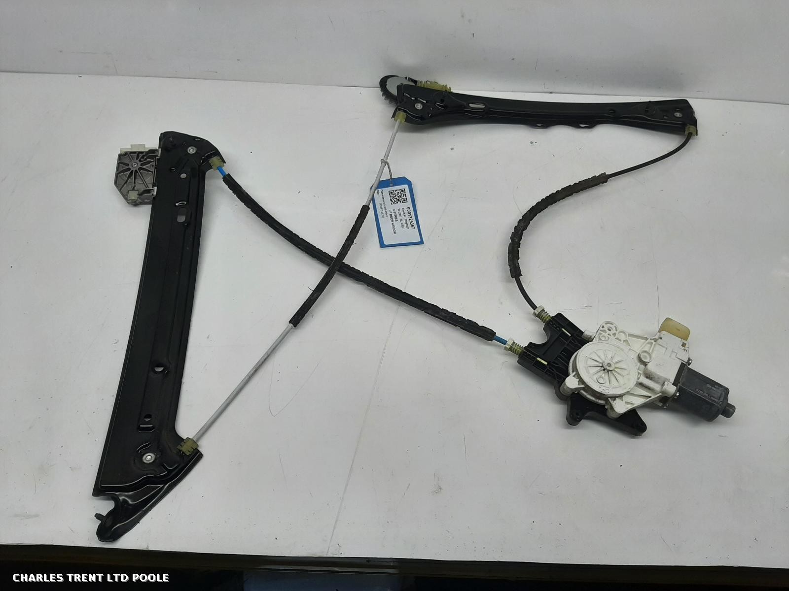 2017 - BMW - 4 SERIES - WINDOW MOTOR (FRONT - LEFT / PASSENGER SIDE)