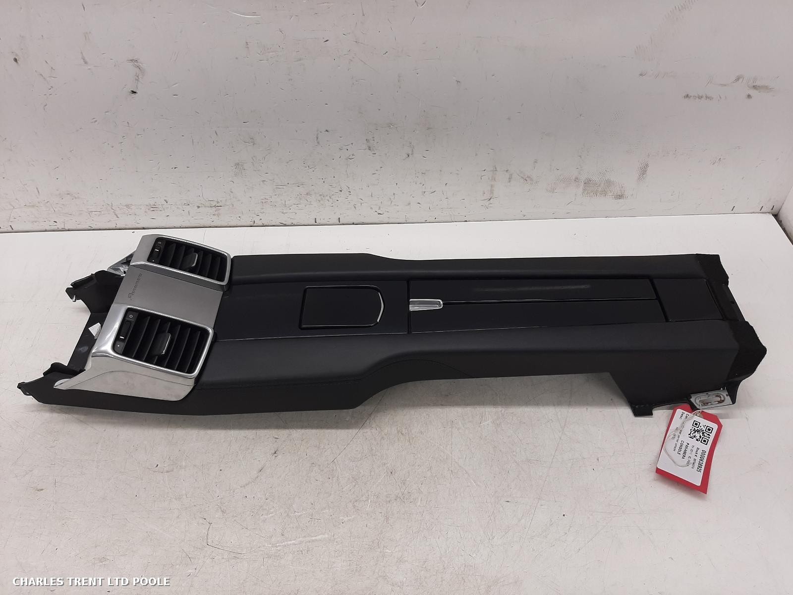 2011 - PORSCHE - PANAMERA - CENTRE CONSOLE