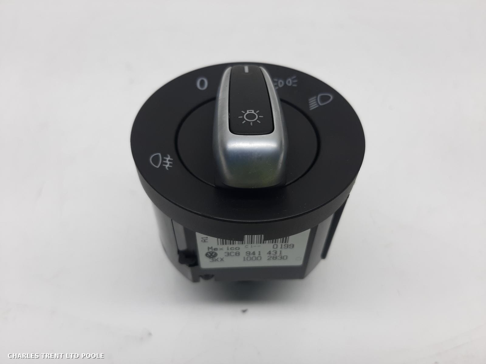 2009 - VOLKSWAGEN - GOLF - HEADLIGHT / HEADLAMP SWITCH