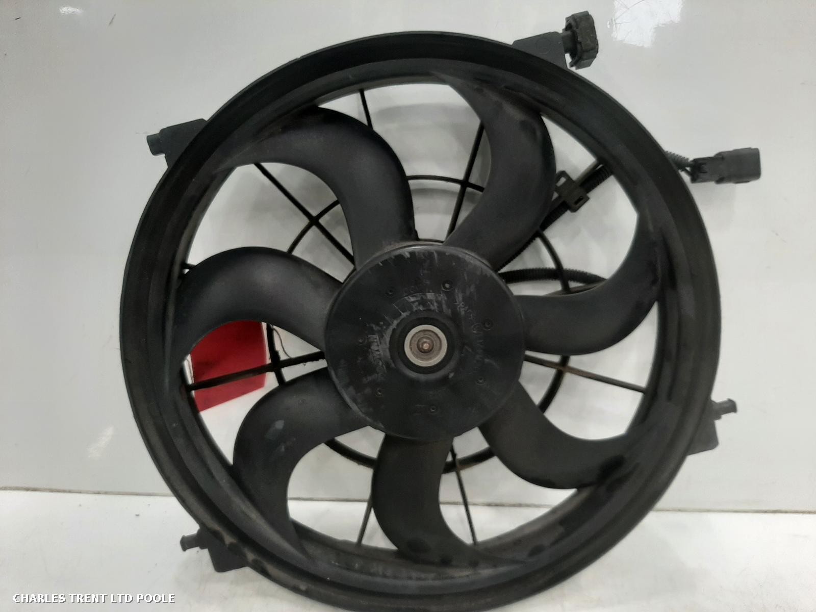 2009 - HYUNDAI - I20 - FAN SHROUD