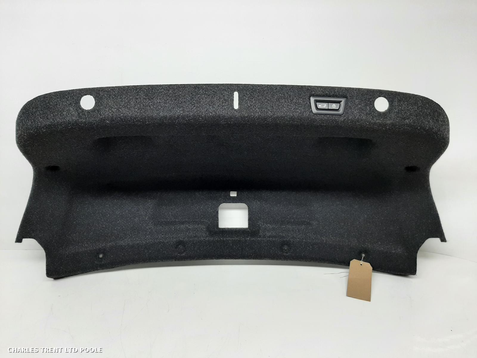 2020 - BMW - 5 SERIES - TRIM PANEL