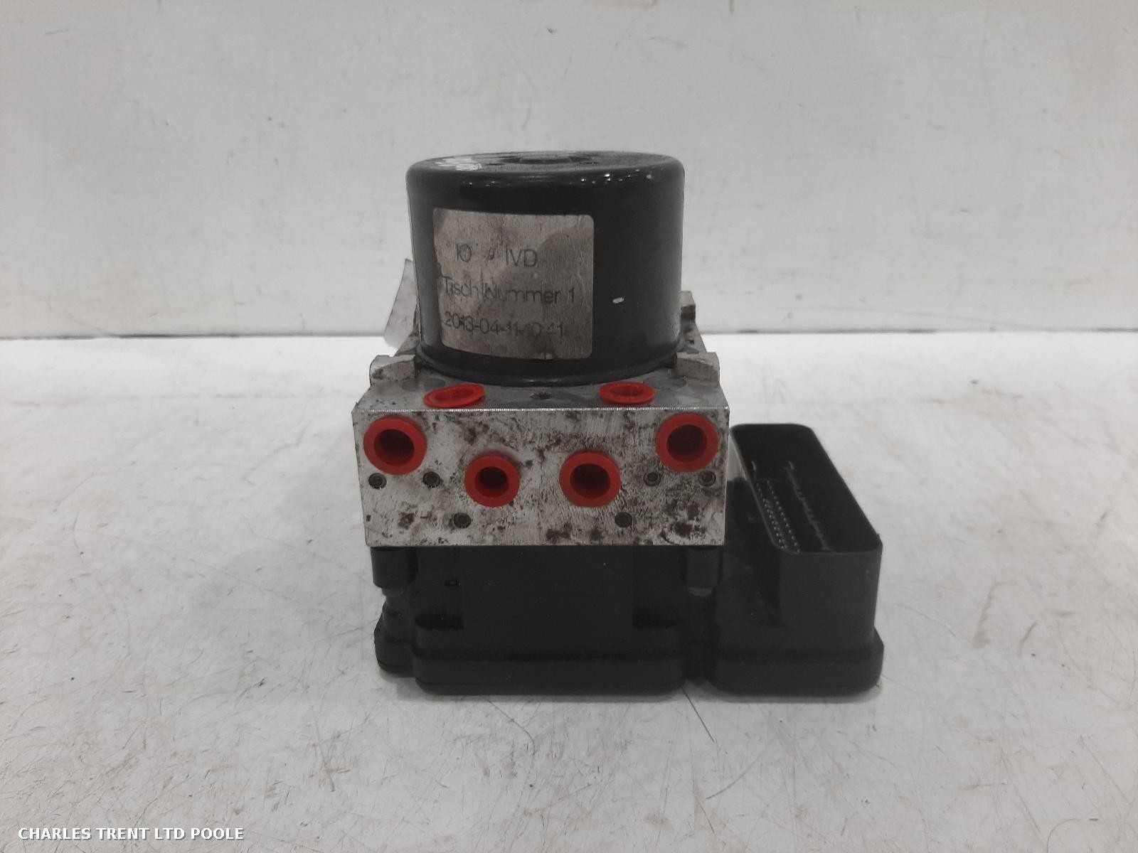 2015 - FORD - FOCUS - ABS PUMP