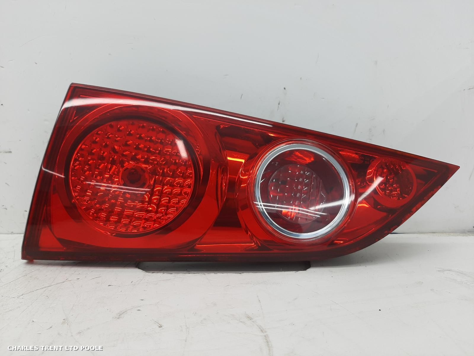 2006 - HONDA - ACCORD - TAIL LIGHT / REAR LIGHT (LEFT / PASSENGER SIDE)