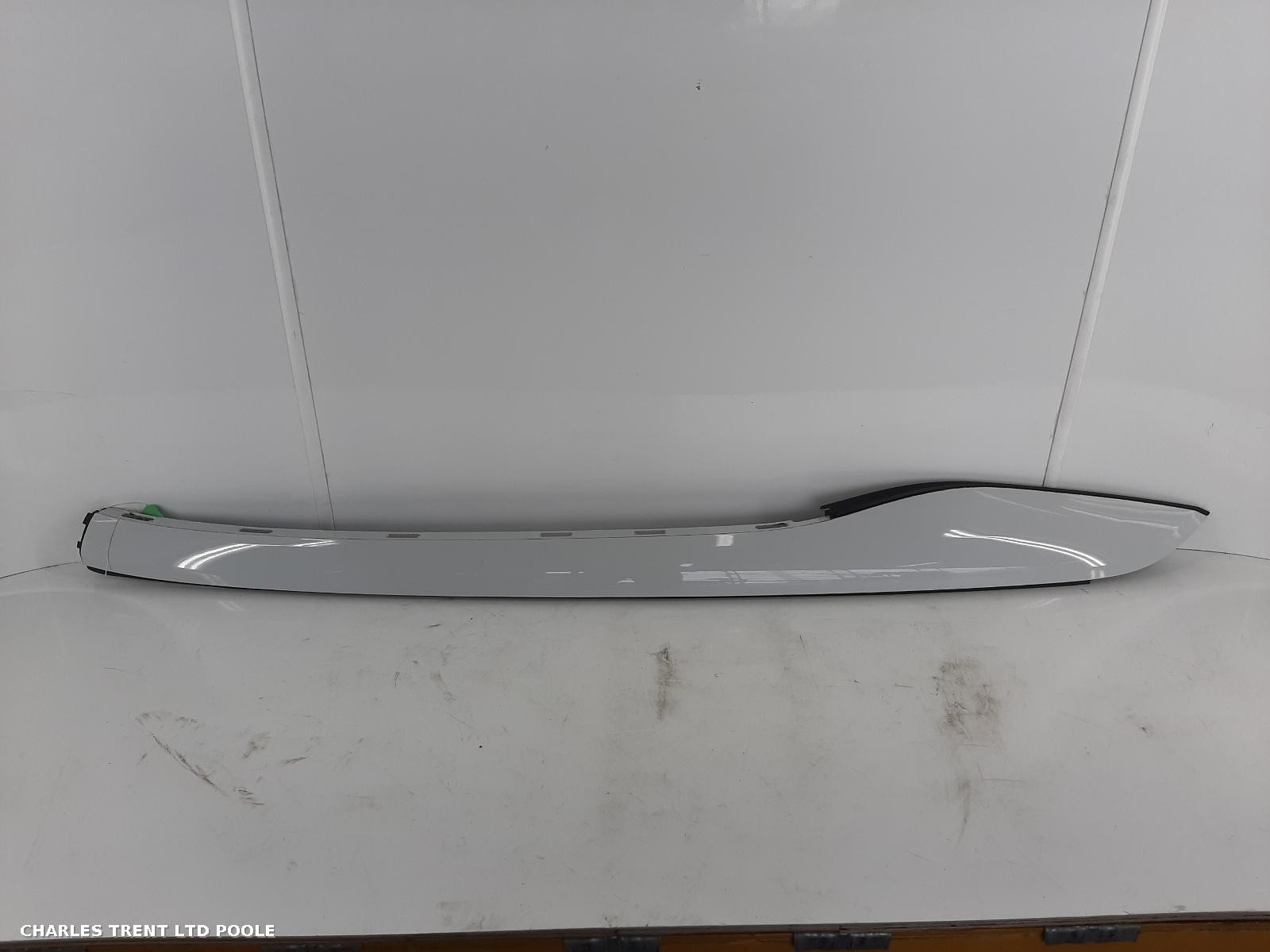 2017 - BMW - I3 - TRIM PANEL