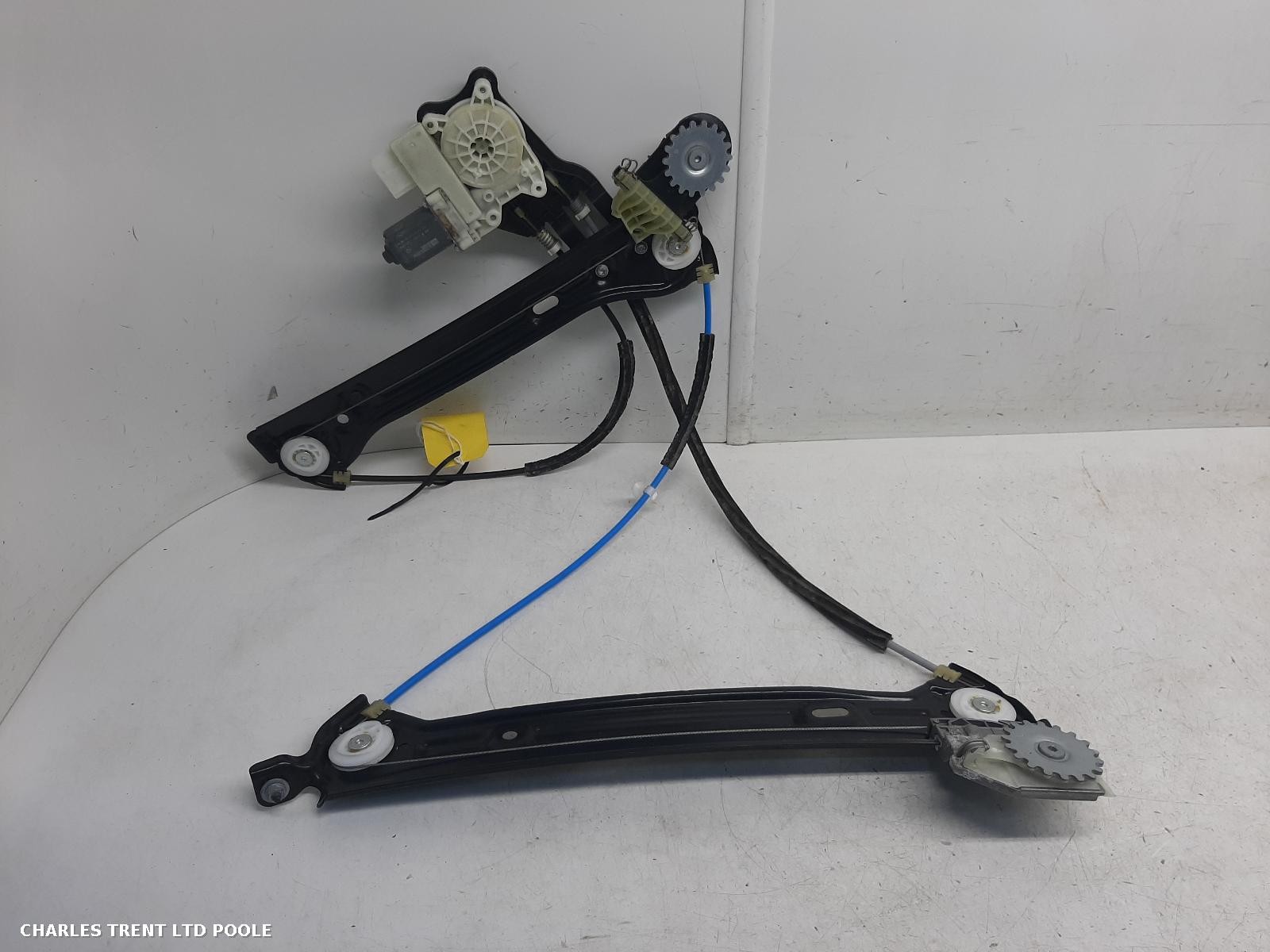 2018 - MINI (BMW) - MINI - WINDOW MOTOR (FRONT - LEFT / PASSENGER SIDE)