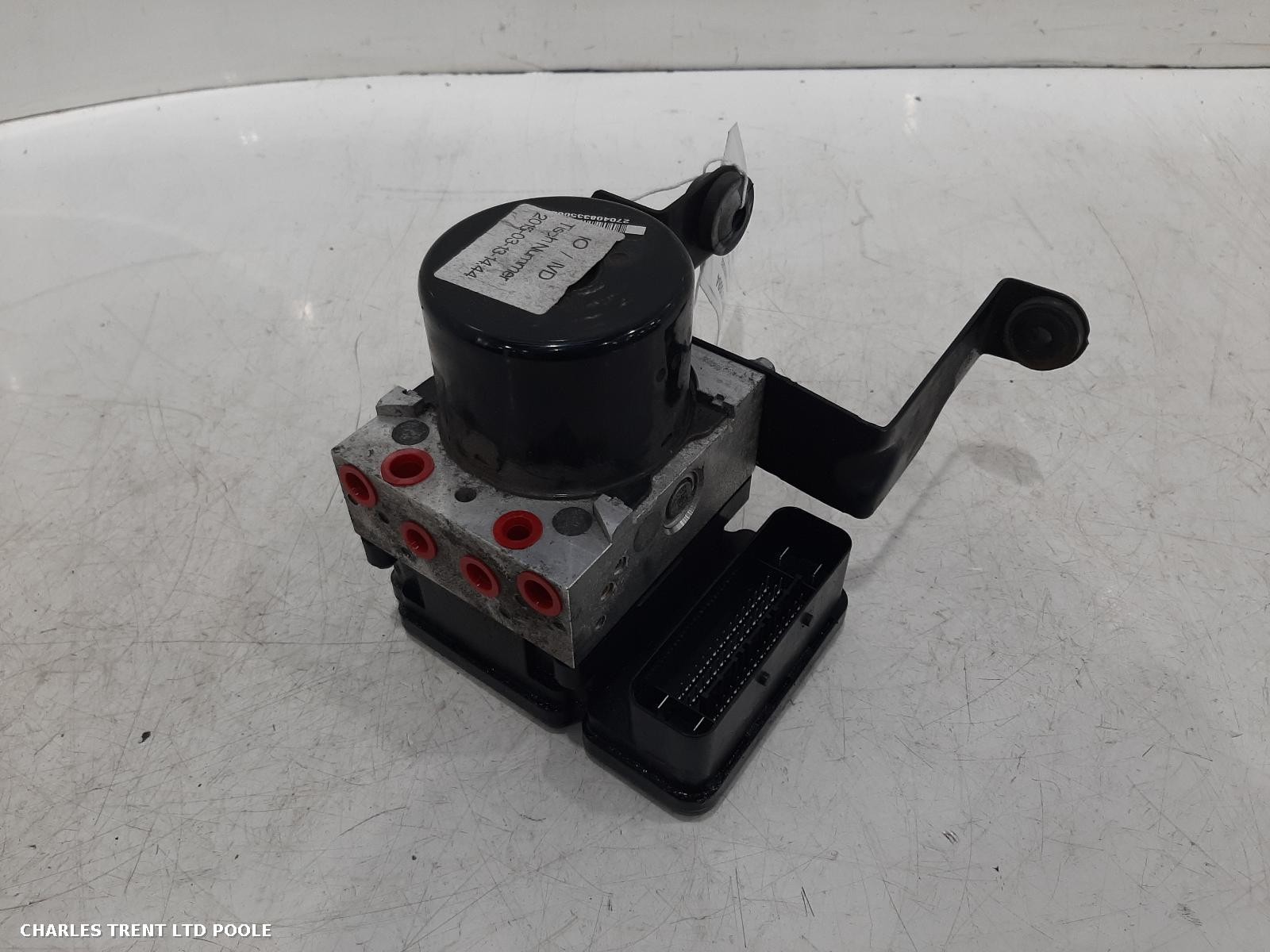 2015 - FORD - FOCUS C MAX - ABS PUMP