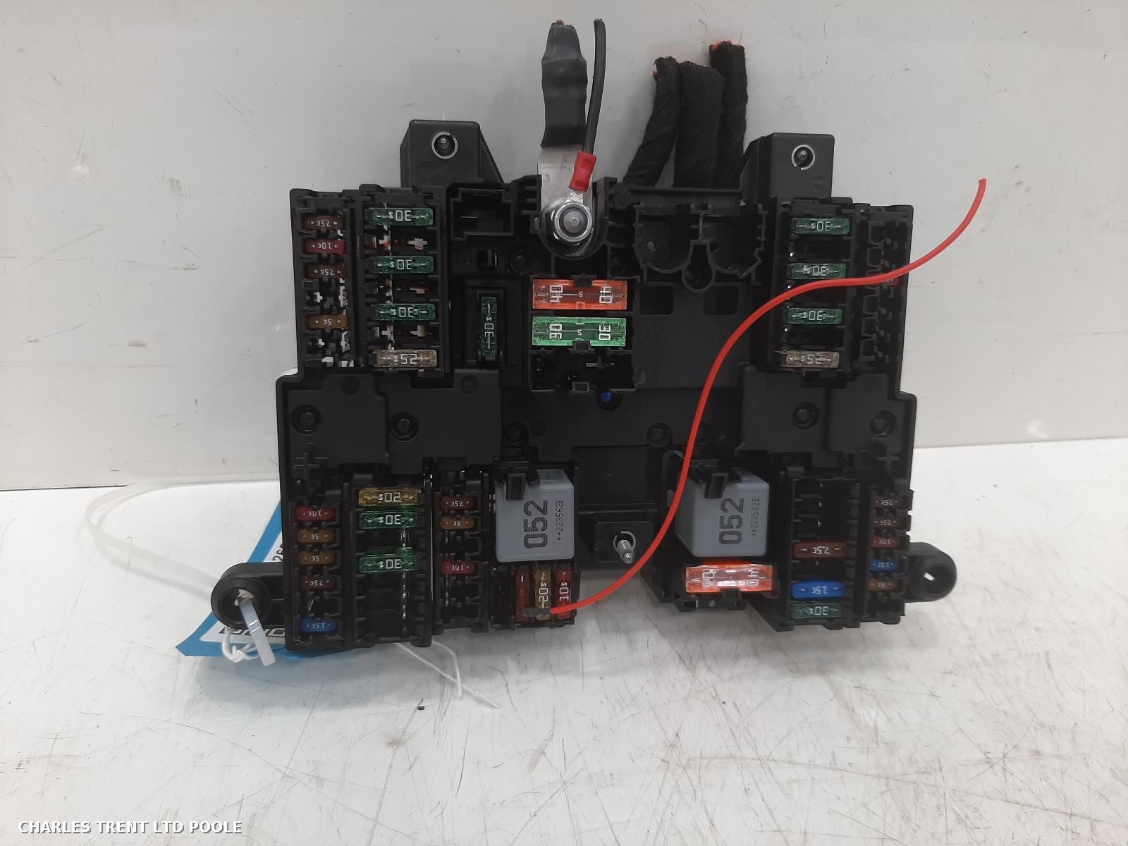 2023 - MERCEDES - A CLASS - FUSE BOX