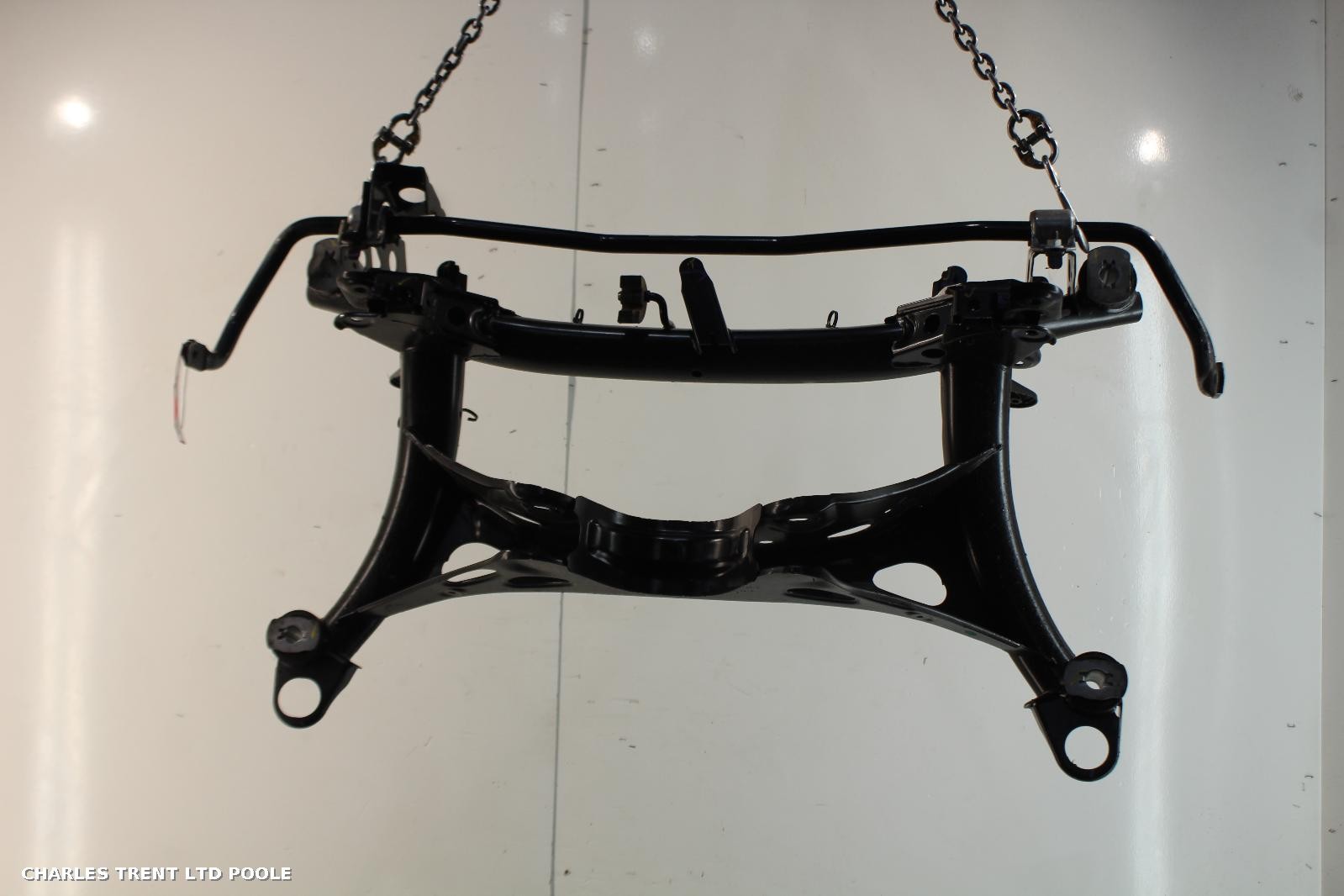 2020 - VOLVO - XC40 - SUBFRAME (REAR)