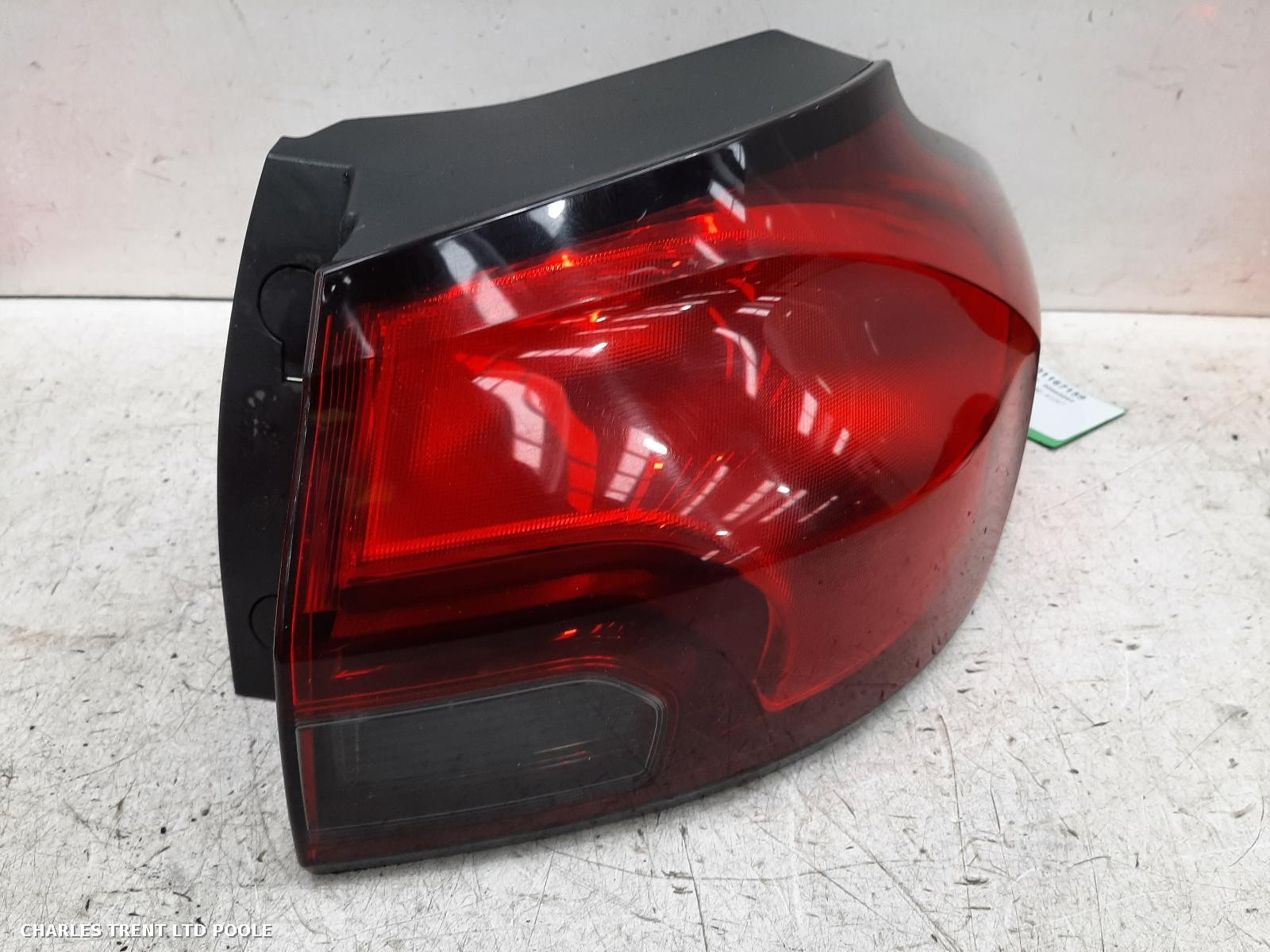 2014 - VAUXHALL - ZAFIRA - TAIL LIGHT / REAR LIGHT (RIGHT / DRIVER SIDE)