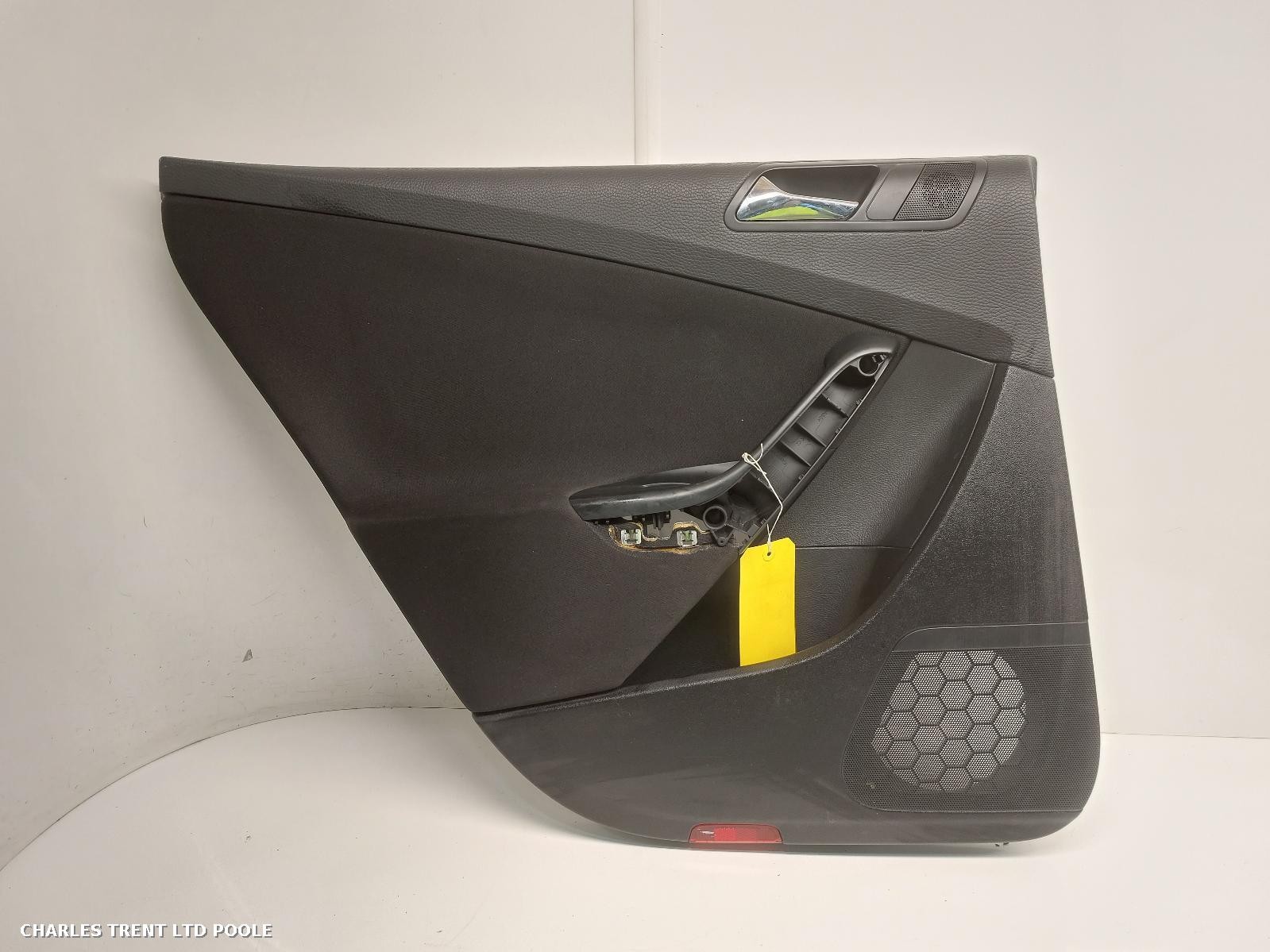 2008 - VOLKSWAGEN - PASSAT - DOOR CARD / DOOR PANEL