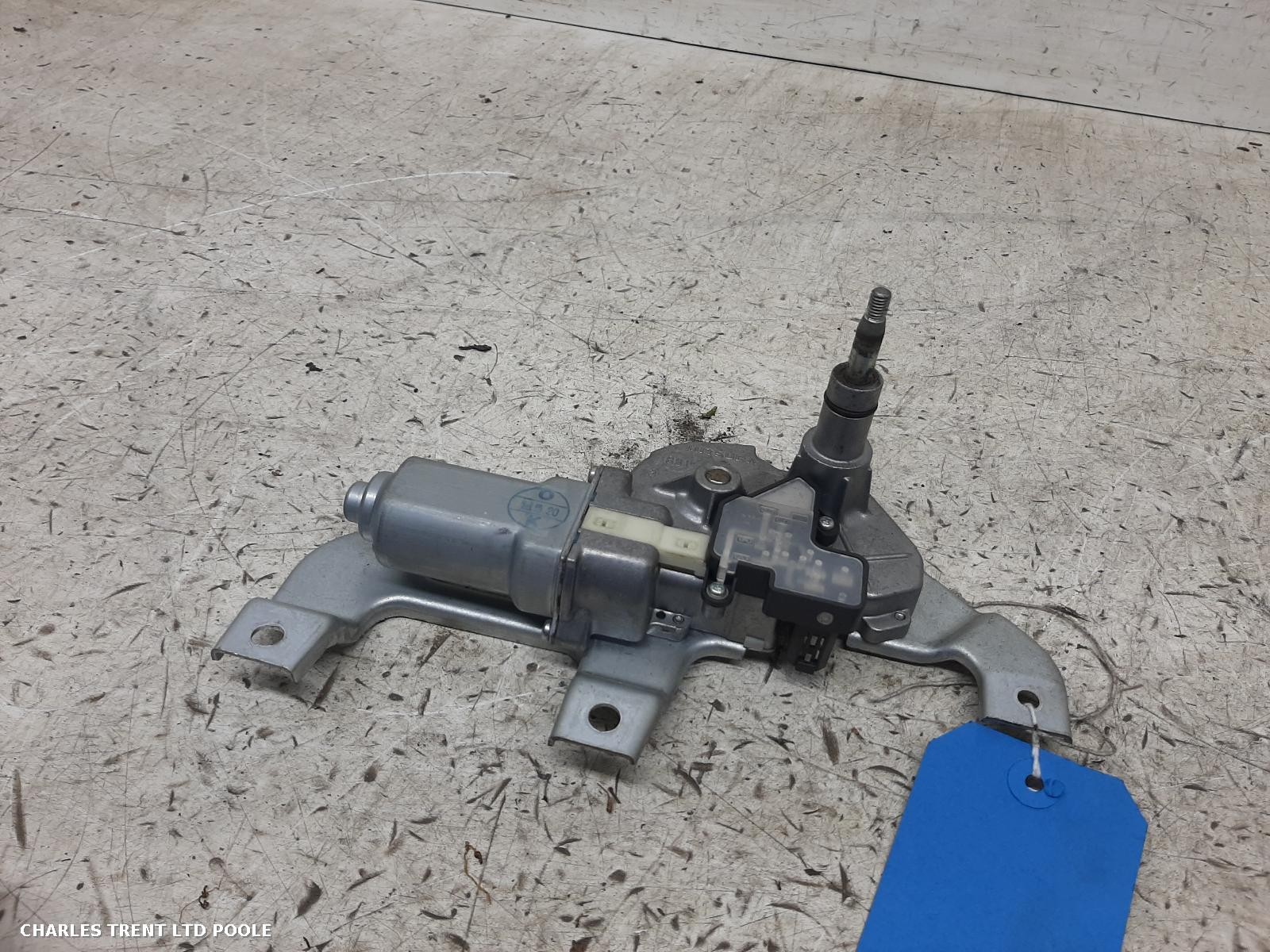 2008 - SUZUKI - SX4 - WIPER MOTOR (REAR)