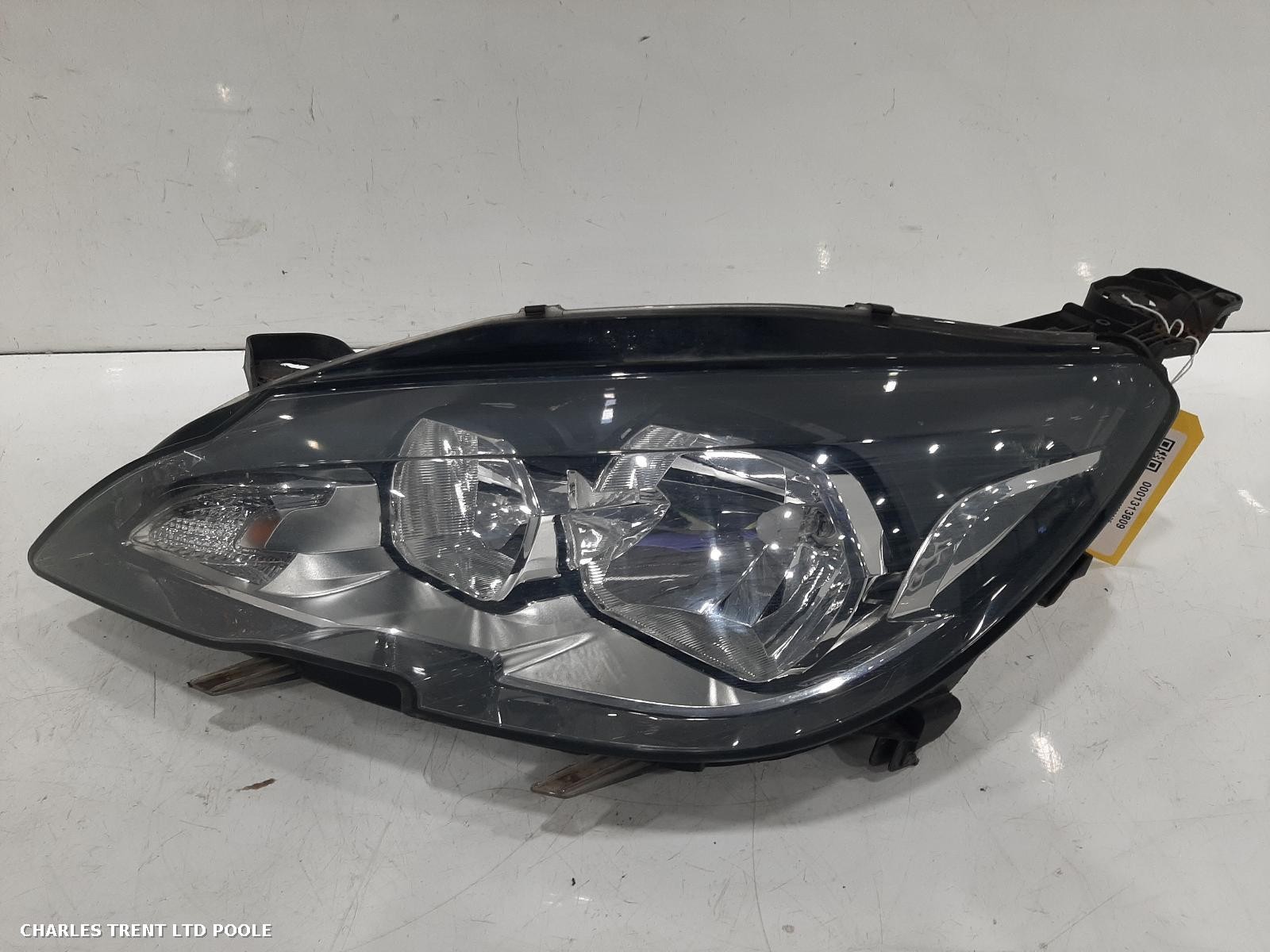 2014 - PEUGEOT - 308 - HEADLIGHT / HEADLAMP (LEFT / PASSENGER SIDE)