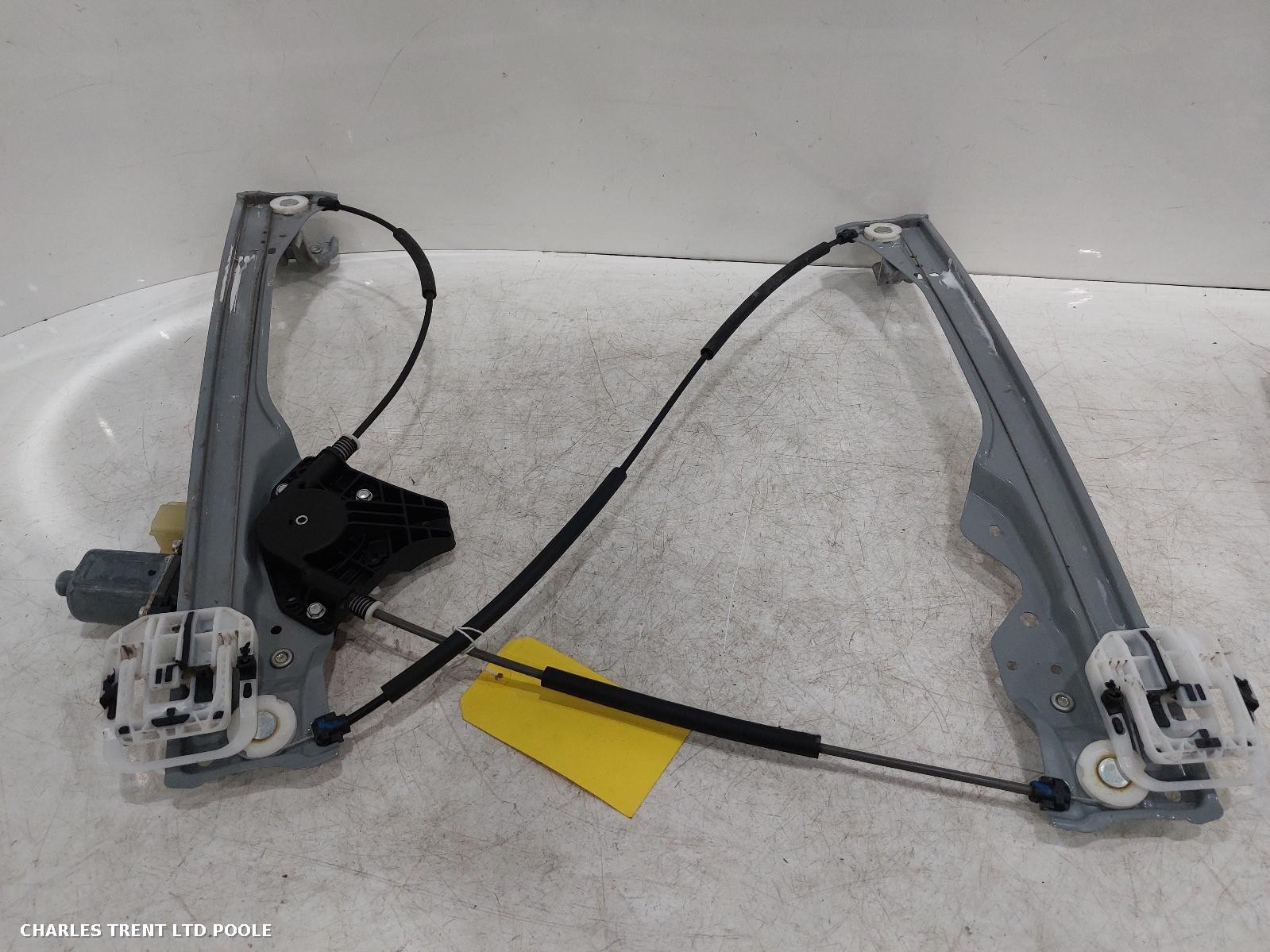 2017 - FORD - EDGE - WINDOW MOTOR (FRONT - RIGHT / DRIVER SIDE)