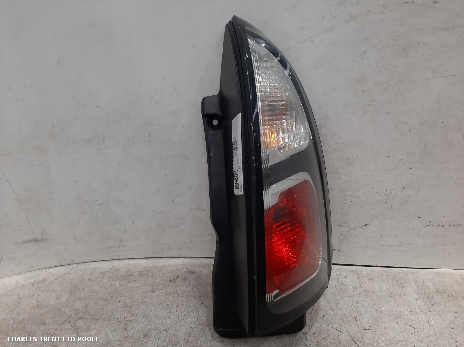 2011 - CITROEN - C3 PICASSO - TAIL LIGHT / REAR LIGHT (RIGHT / DRIVER SIDE)