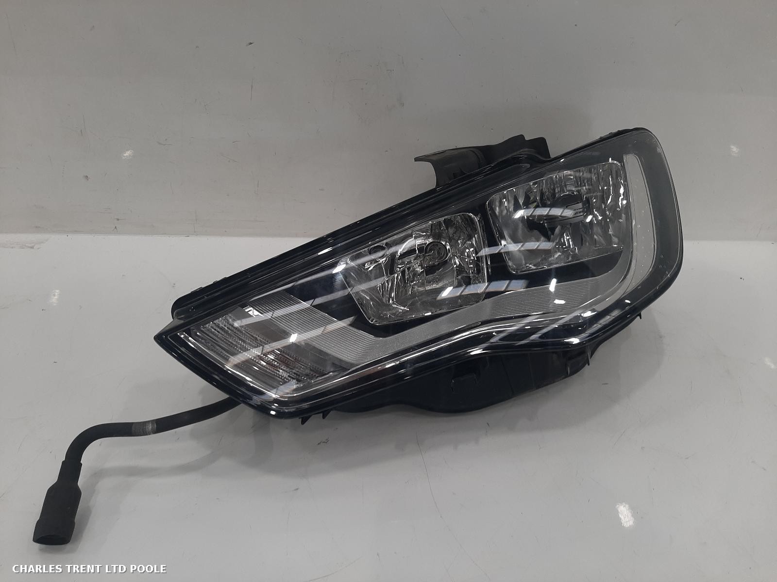 2015 - AUDI - A3 - HEADLIGHT / HEADLAMP (LEFT / PASSENGER SIDE)