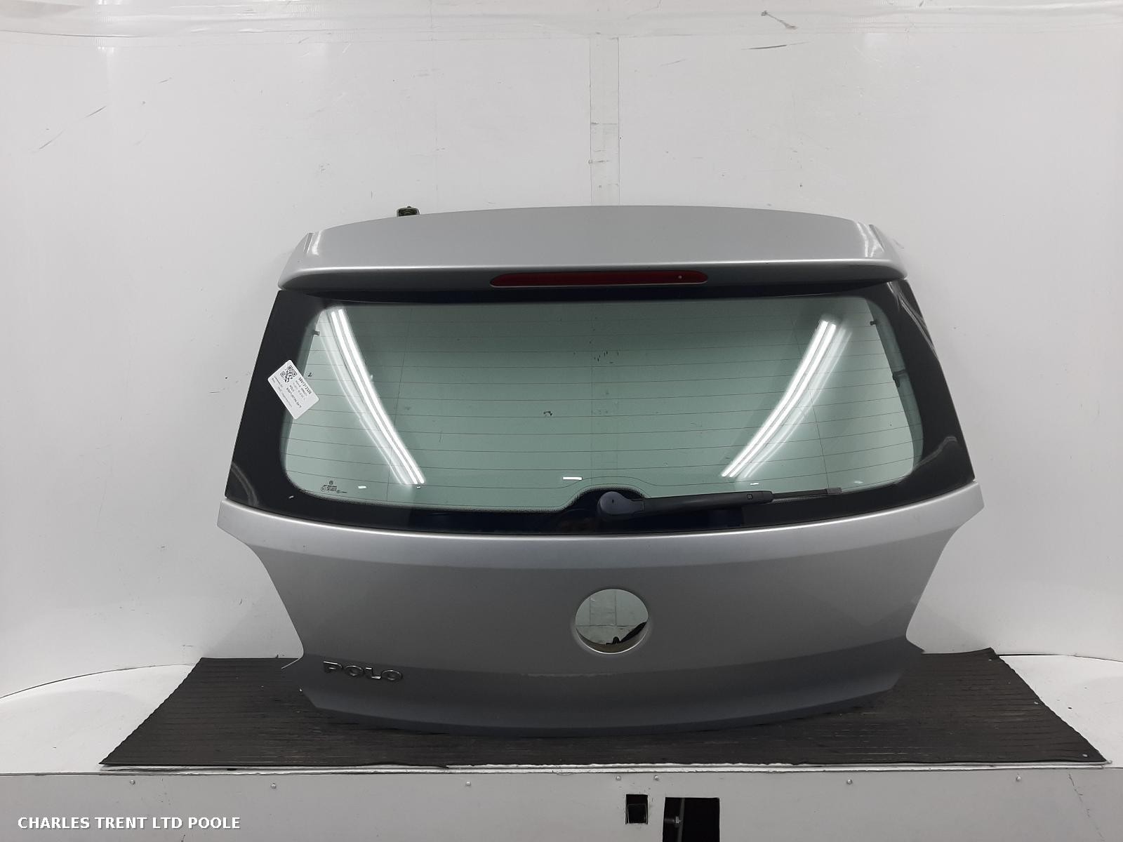 2013 - VOLKSWAGEN - POLO - BOOT LID / TAILGATE