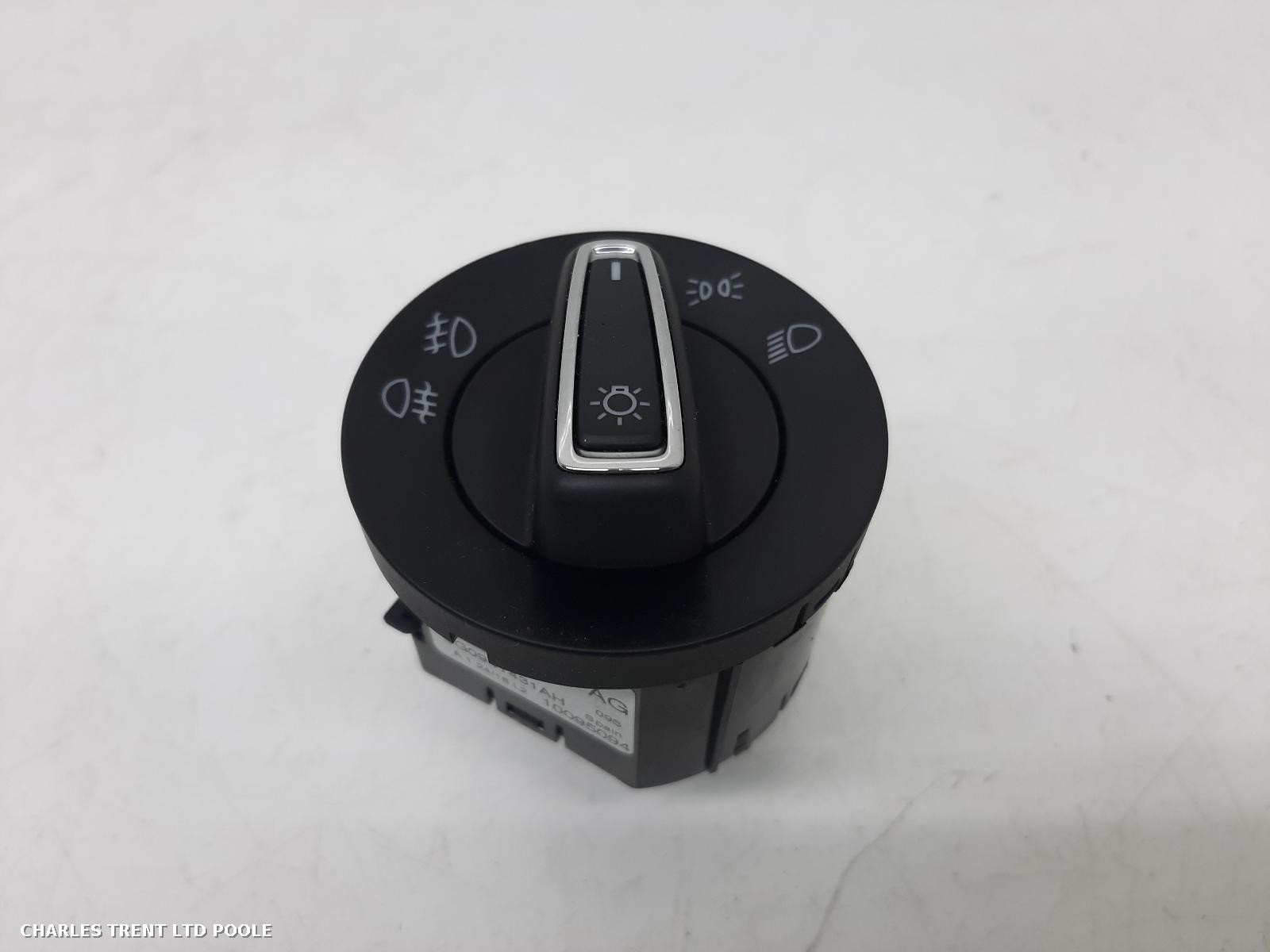 2018 - SEAT - LEON - HEADLIGHT / HEADLAMP SWITCH