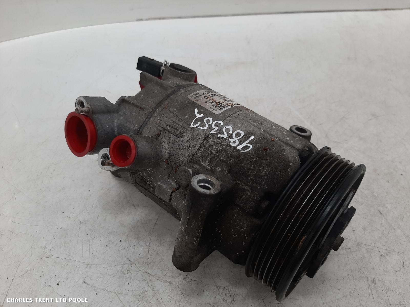 2015 - SKODA - OCTAVIA - AC COMPRESSOR