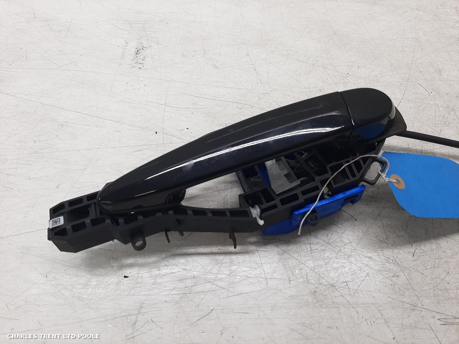 2016 - BMW - 1 SERIES - DOOR HANDLE