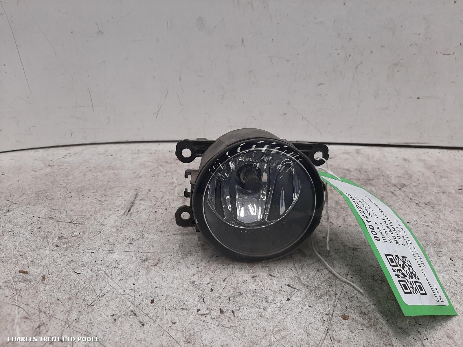 2014 - RENAULT - MEGANE - FOG LIGHT / FOG LAMP