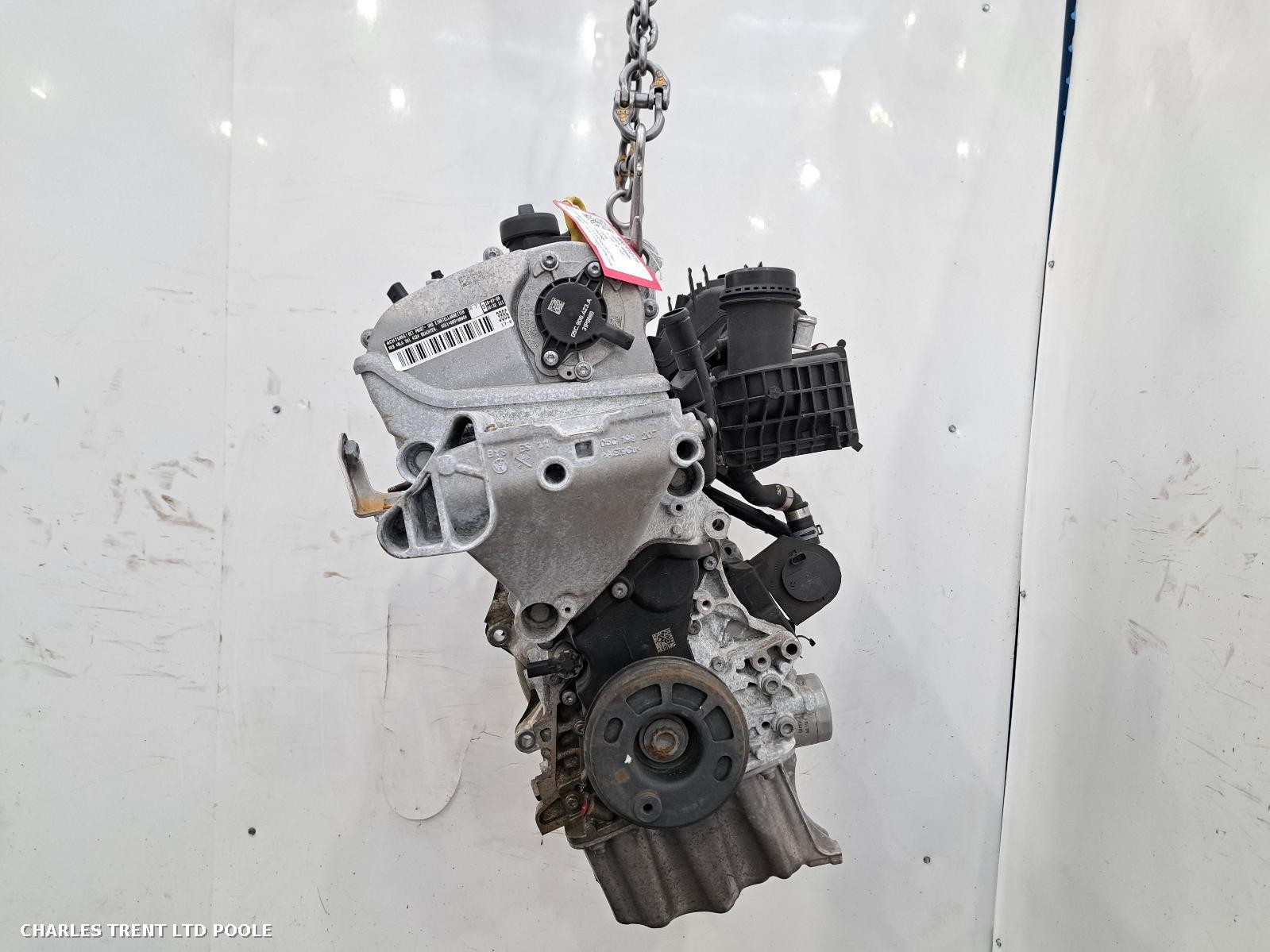 2020 - SEAT - LEON - ENGINE