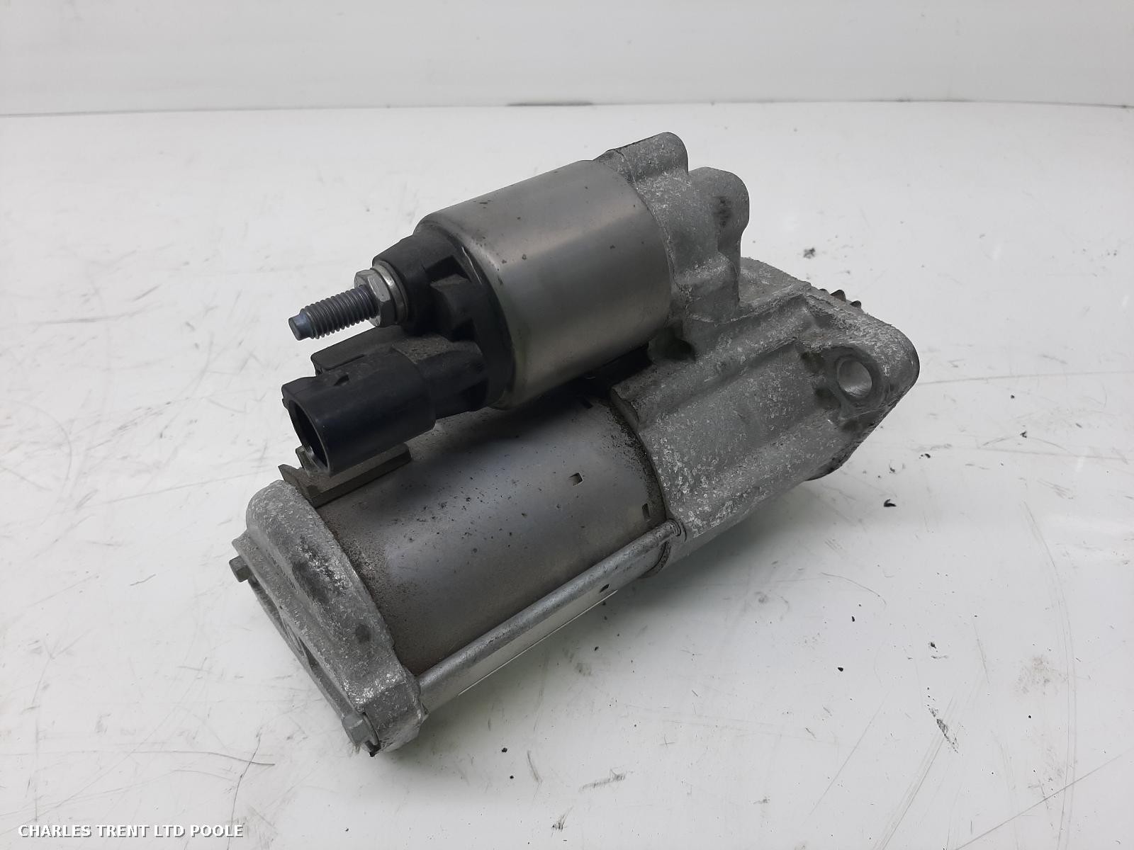 2021 - VOLKSWAGEN - TIGUAN - STARTER MOTOR