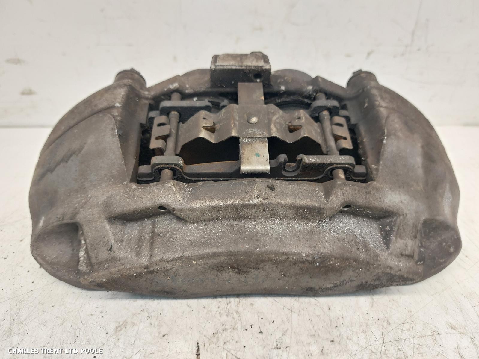 2018 - MERCEDES - C CLASS - CALIPER