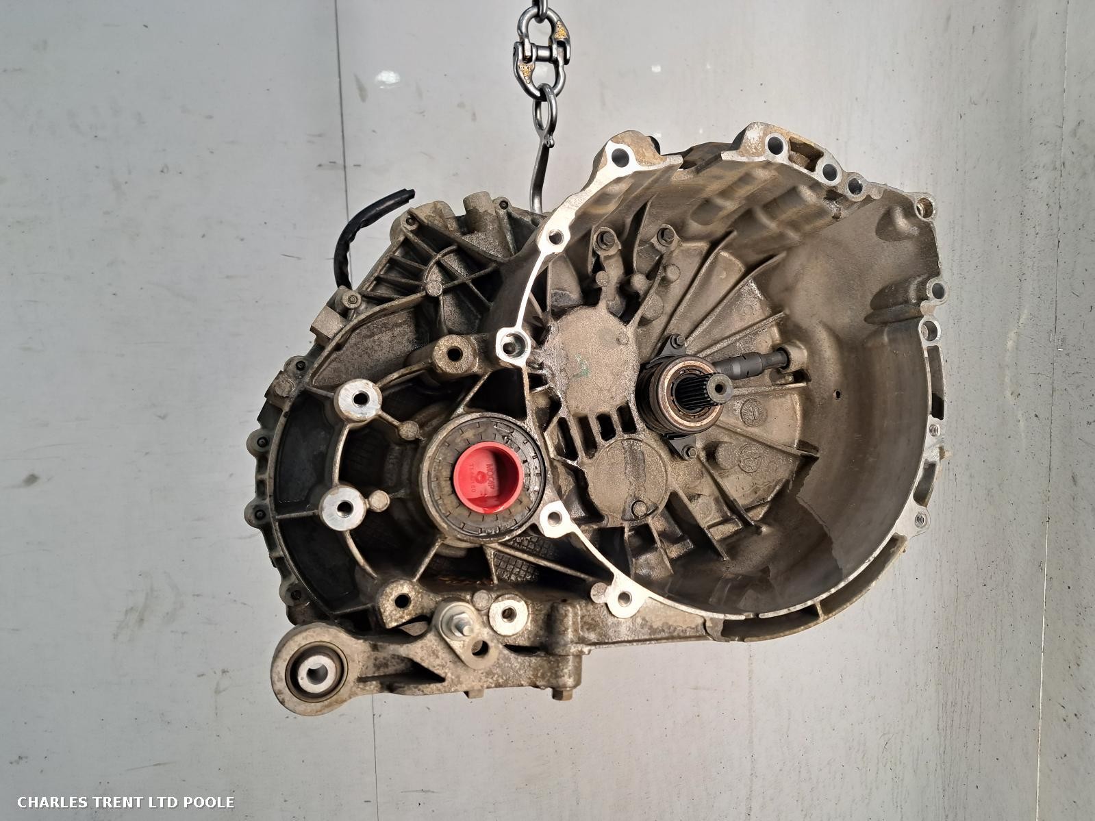 2016 - VOLVO - V40 - GEARBOX / TRANSMISSION